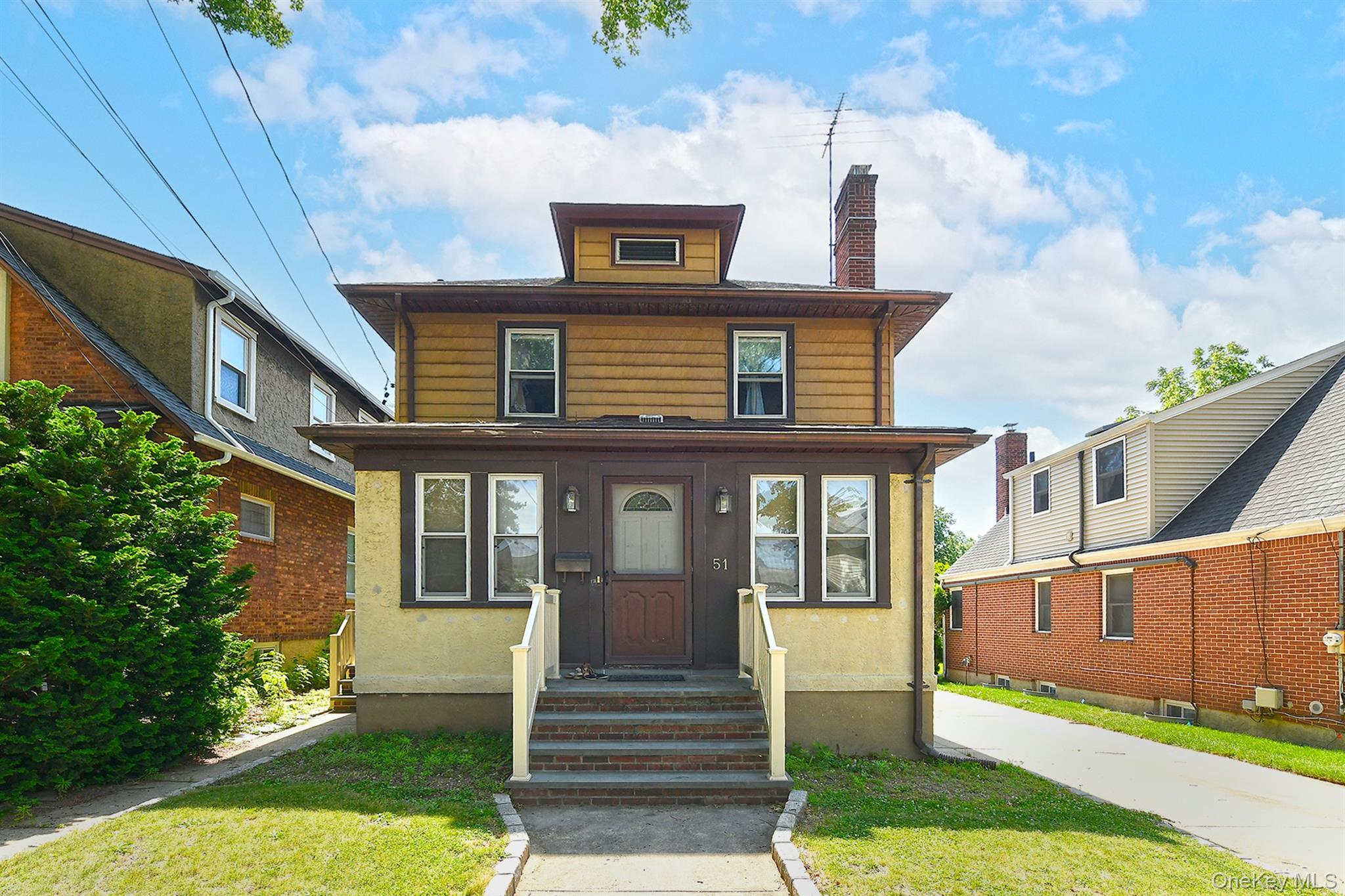 51 Bellmore Street – For Sale