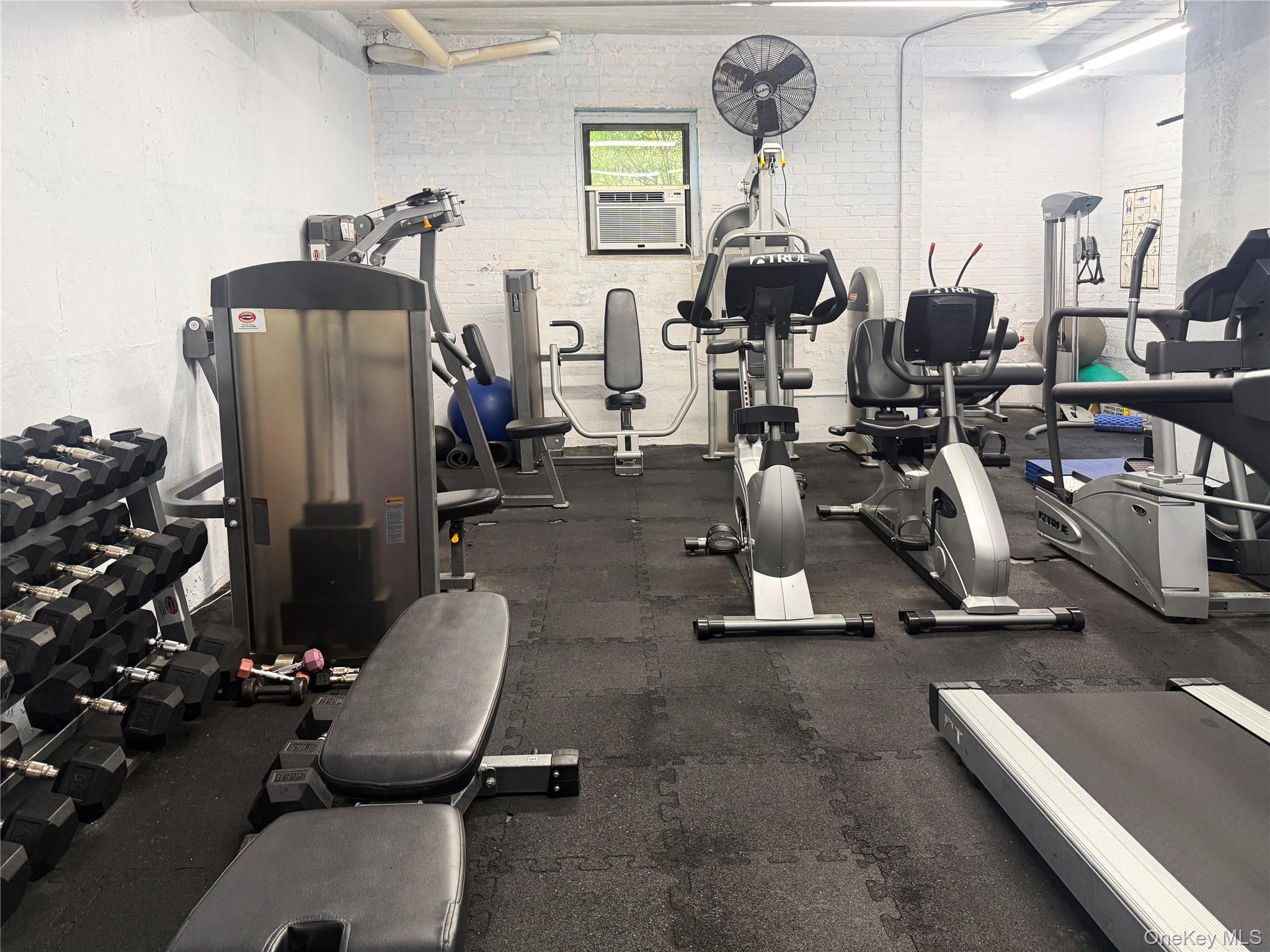 3616 Henry Hudson Parkway, Unit 6AN photo 20