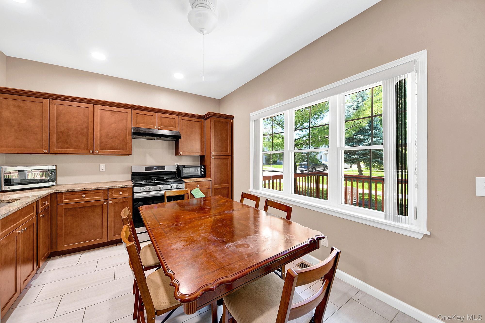 361 Verplanck Avenue – For Sale photo 17