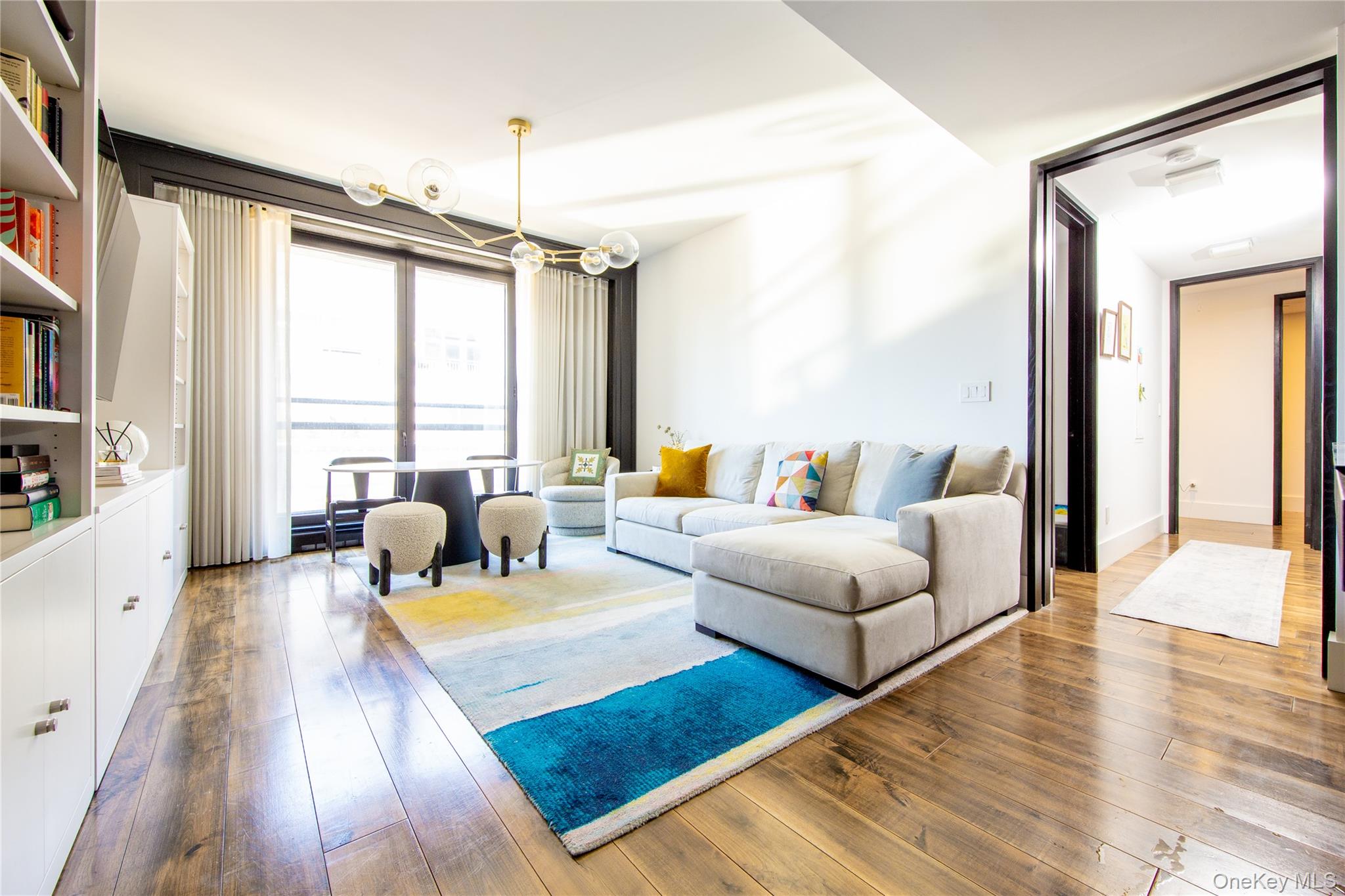 155 West 18th Street W 18th Avenue, Unit 802 photo 2
