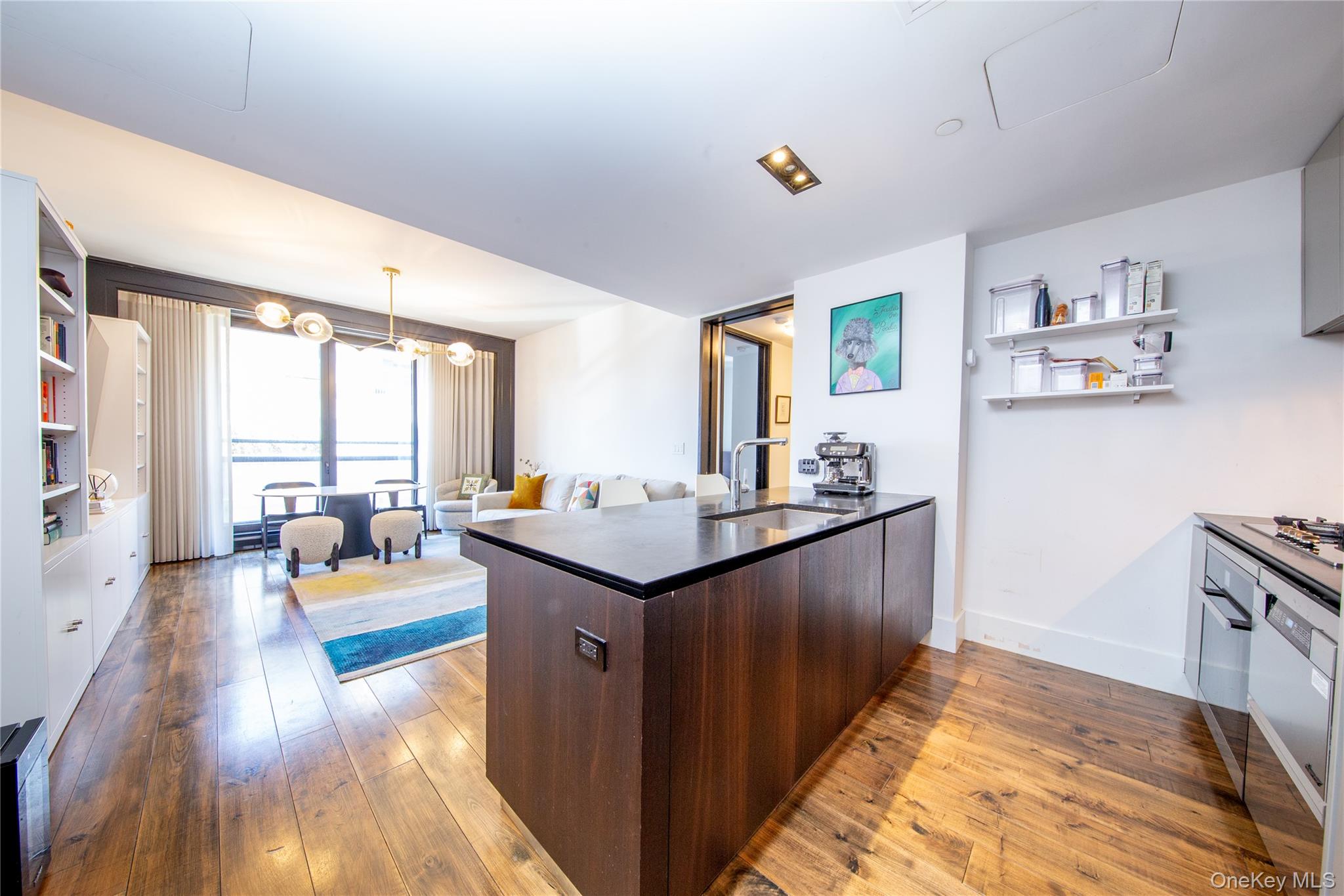 155 West 18th Street W 18th Avenue, Unit 802 photo 3