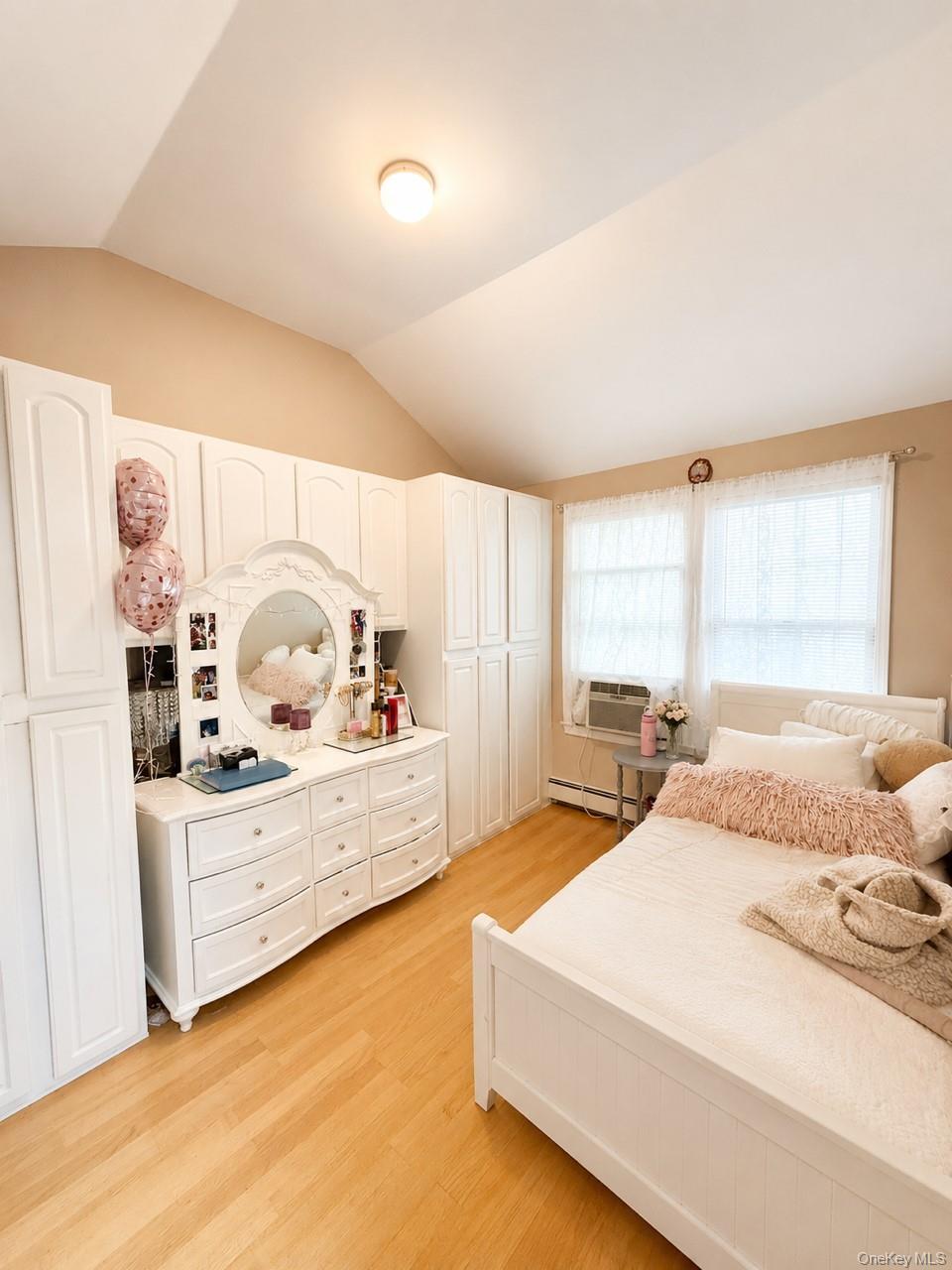 110 Roosevelt Avenue – For Sale photo 14
