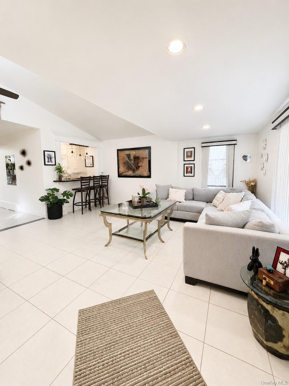 110 Roosevelt Avenue – For Sale photo 4