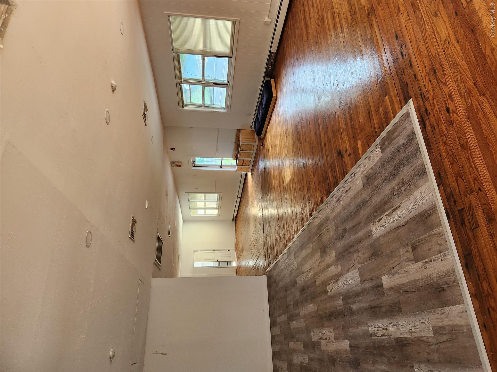 650 N Liberty Avenue – For Rent photo 7