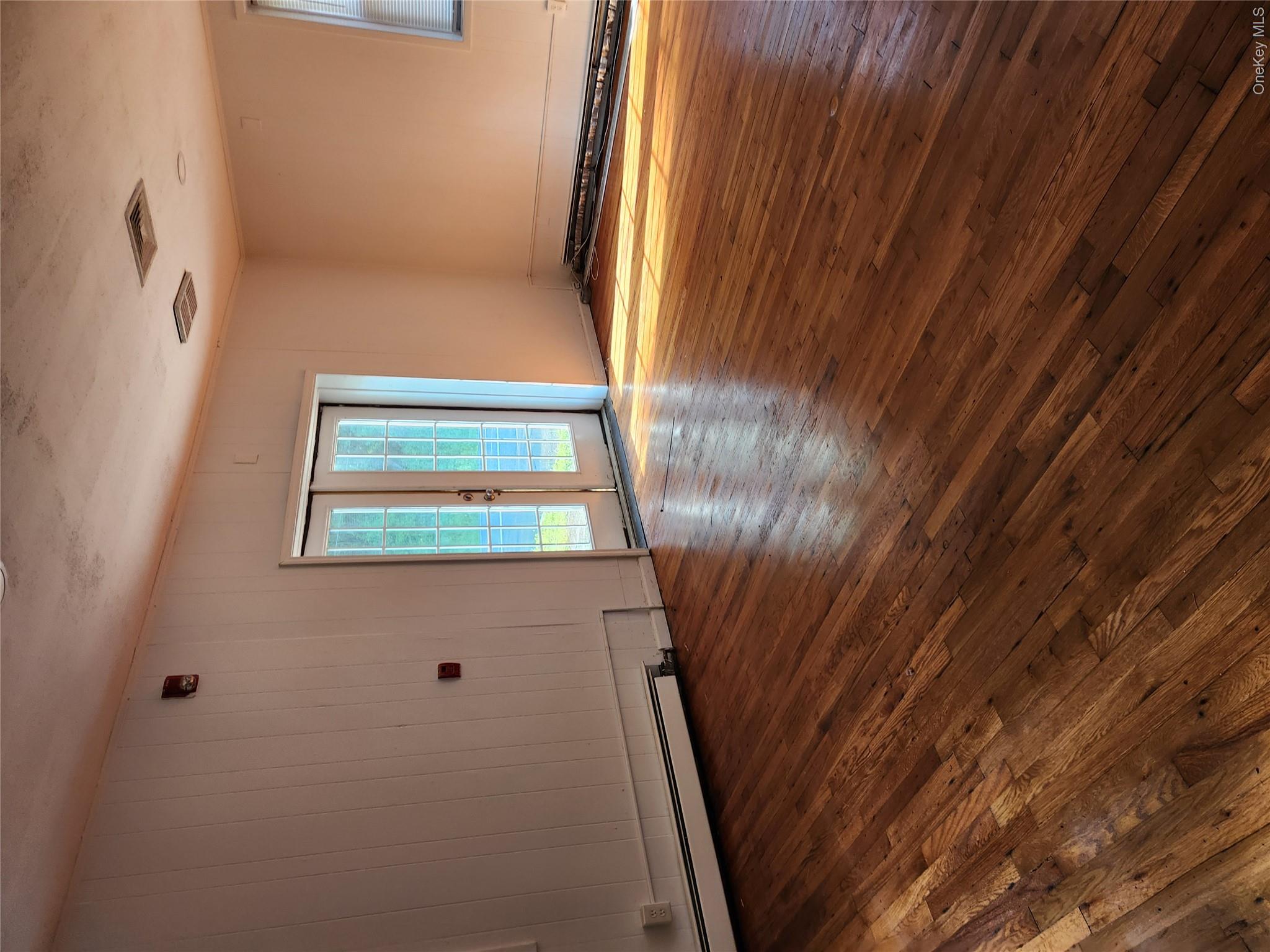 650 N Liberty Avenue – For Rent photo 17