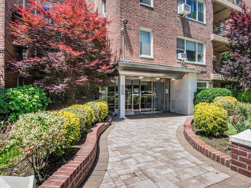2711 Henry Hudson Parkway W, Unit 6D photo 15