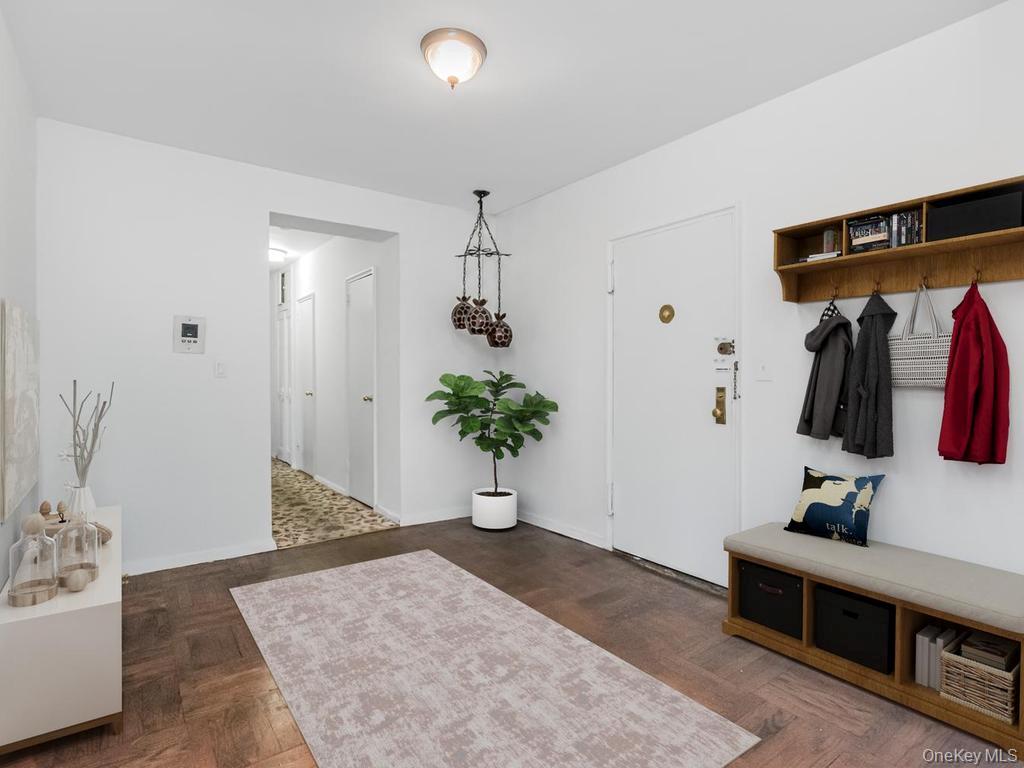 2711 Henry Hudson Parkway W, Unit 6D photo 6
