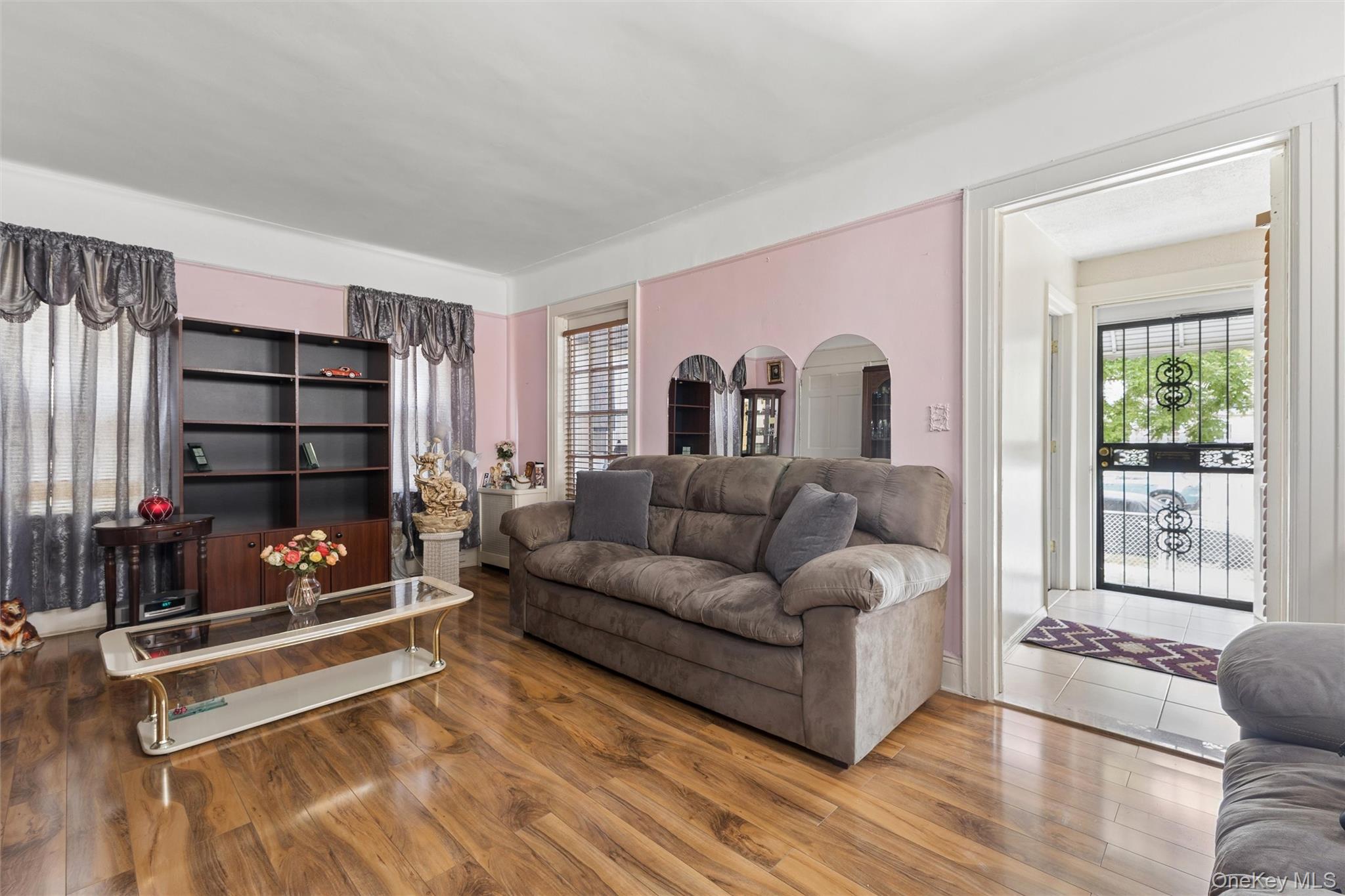112-17 201st Street – For Sale photo 4