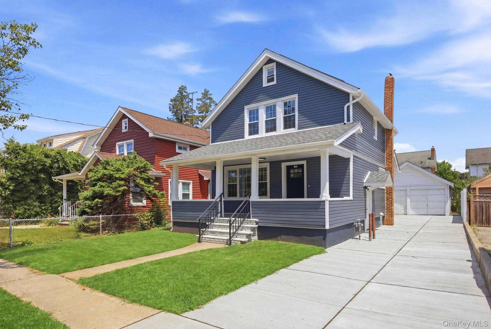 107 E Saint Marks Place – For Sale photo 2
