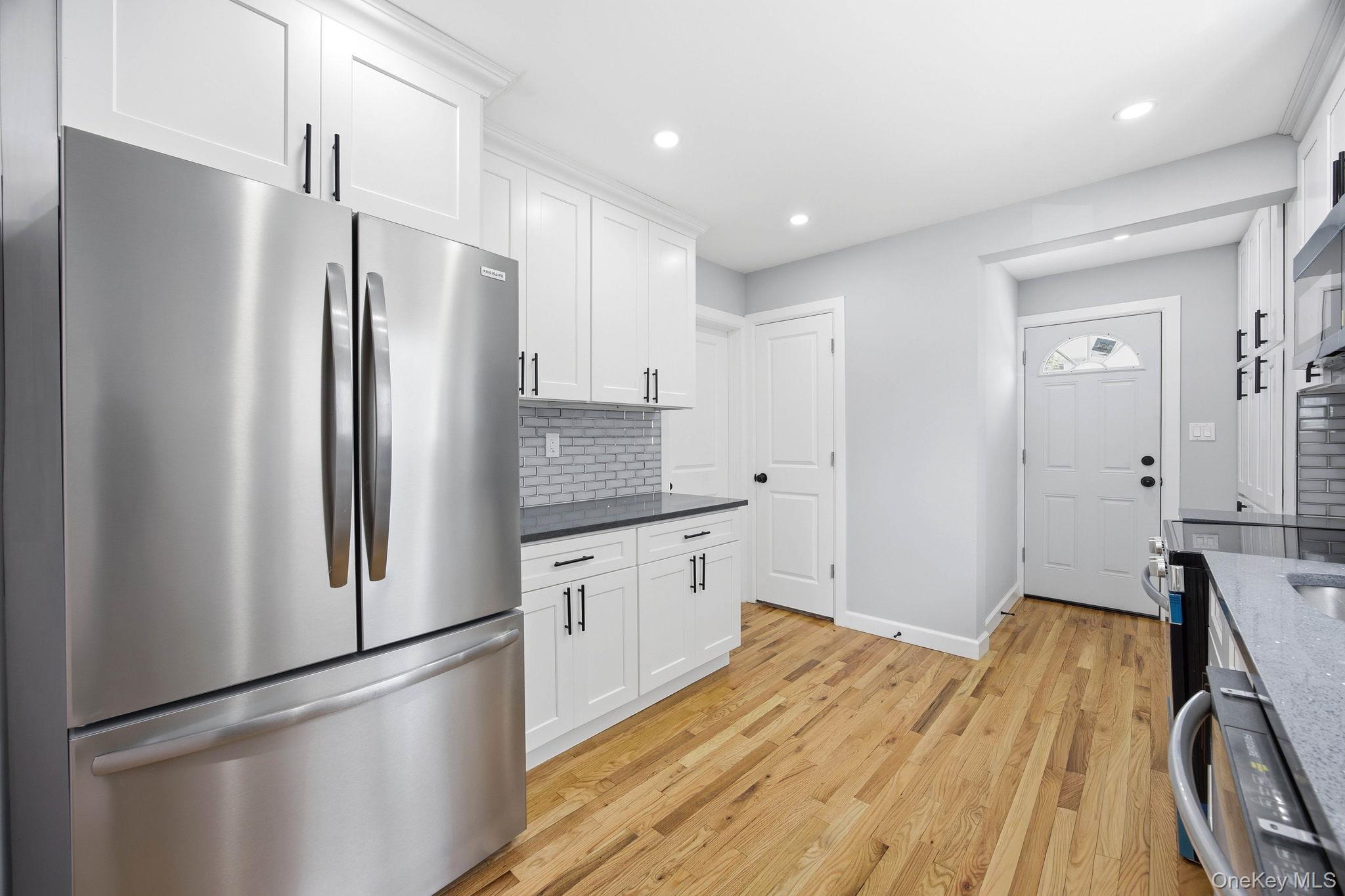 107 E Saint Marks Place – For Sale photo 10