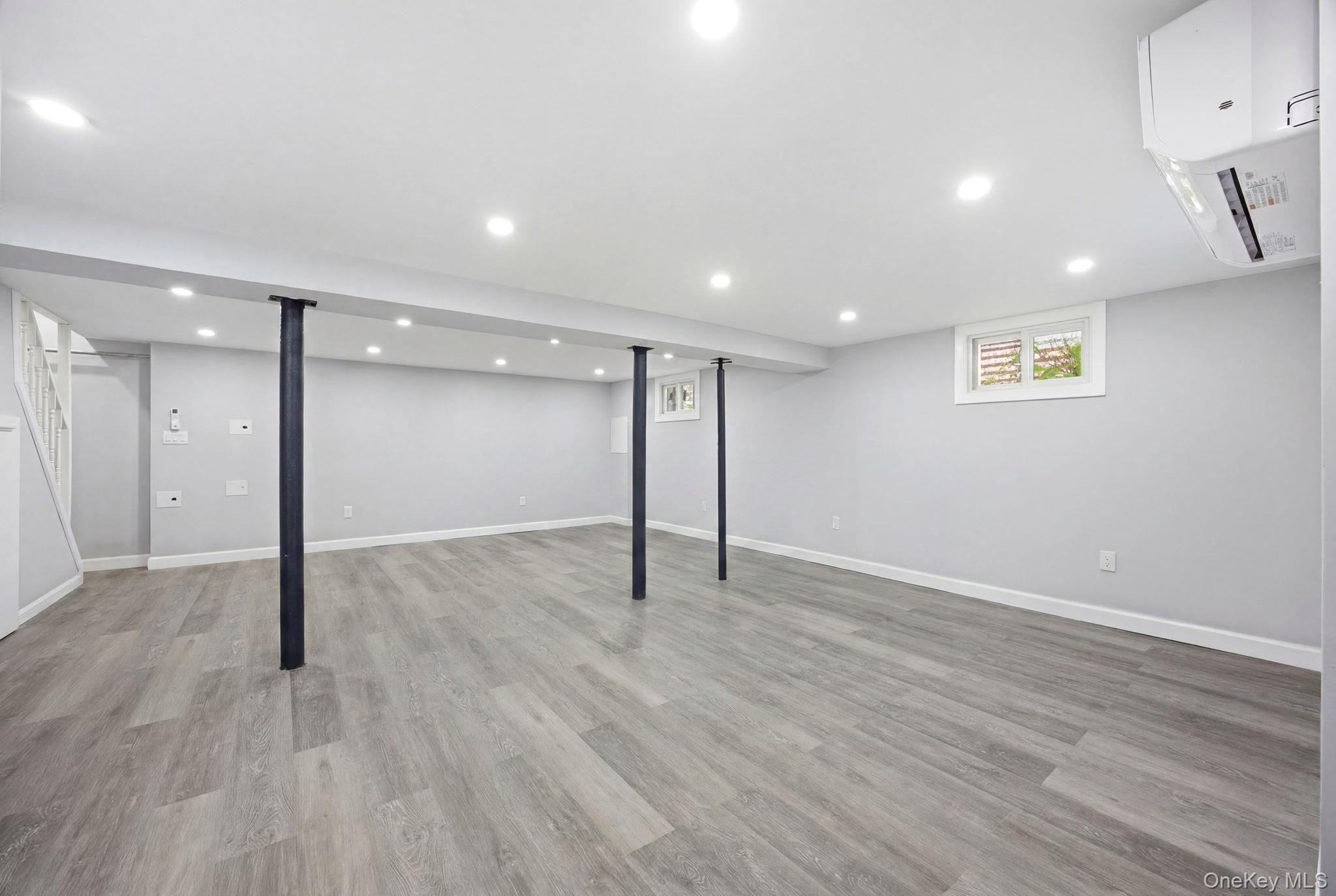 107 E Saint Marks Place – For Sale photo 19