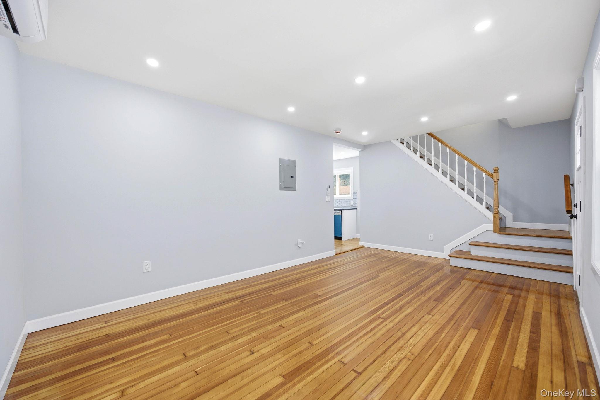 107 E Saint Marks Place – For Sale photo 7