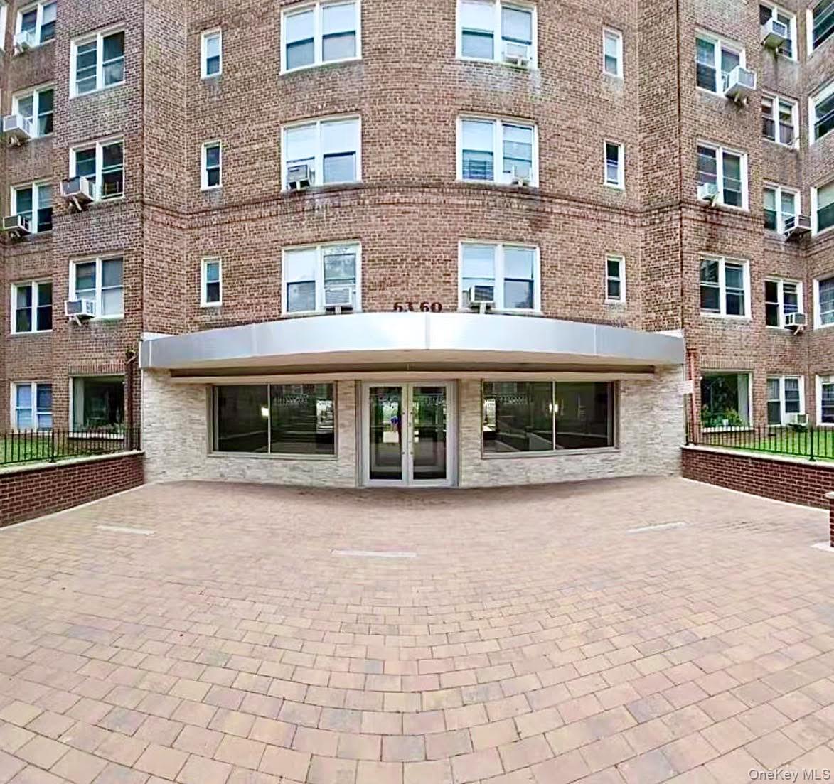 6360 102nd Street, Unit F14