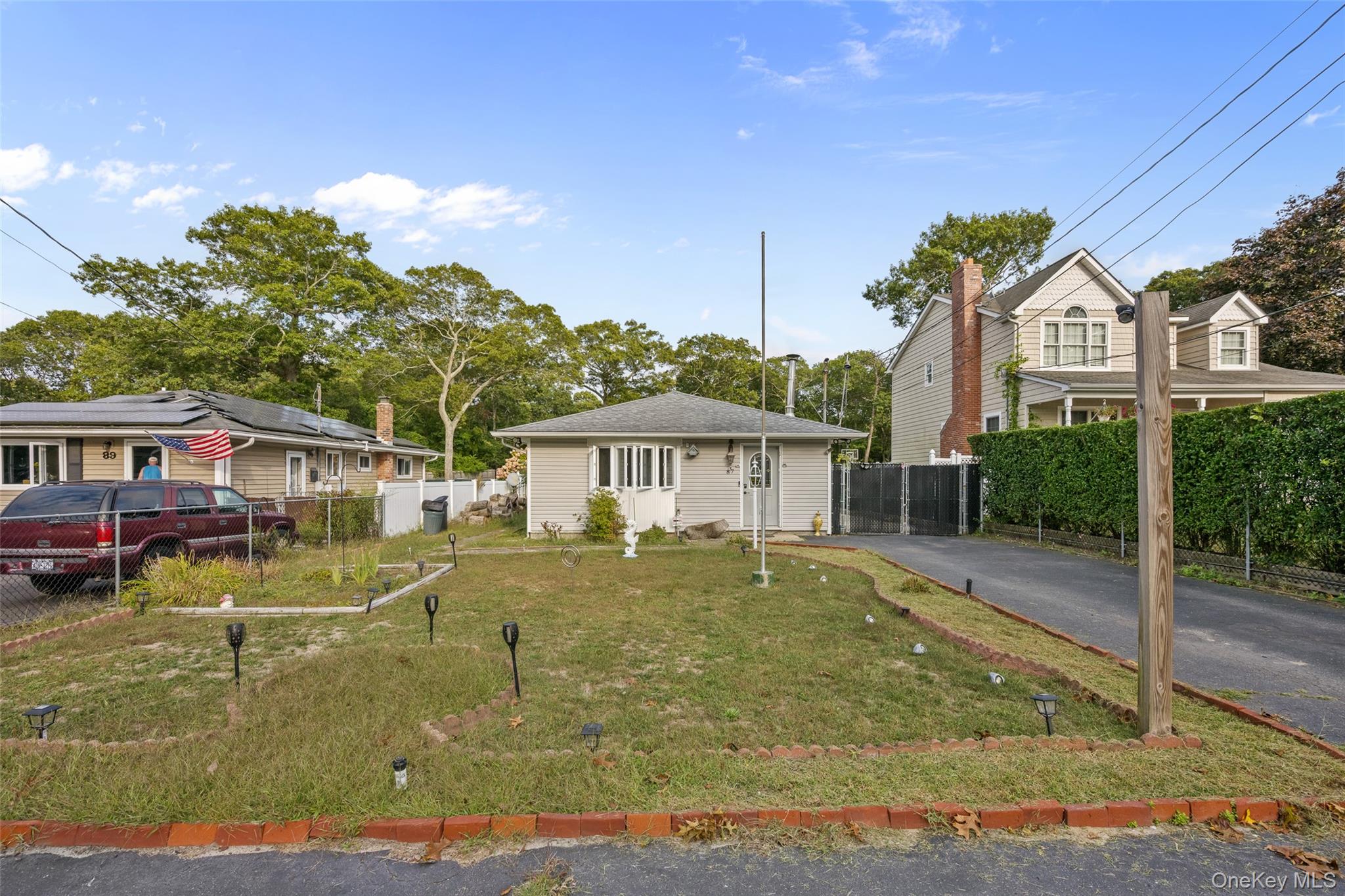 87 Biltmore Drive – For Sale
