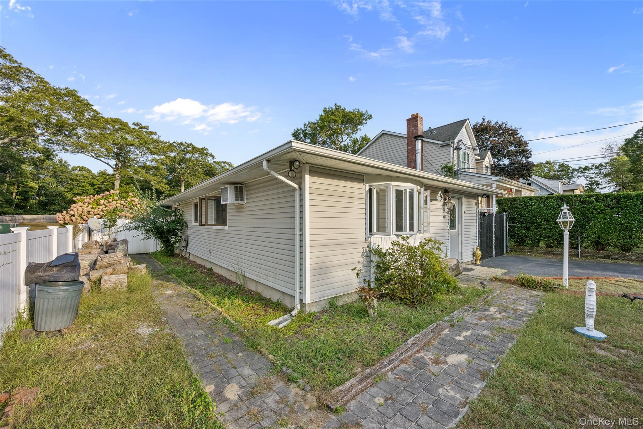 87 Biltmore Drive – For Sale photo 23
