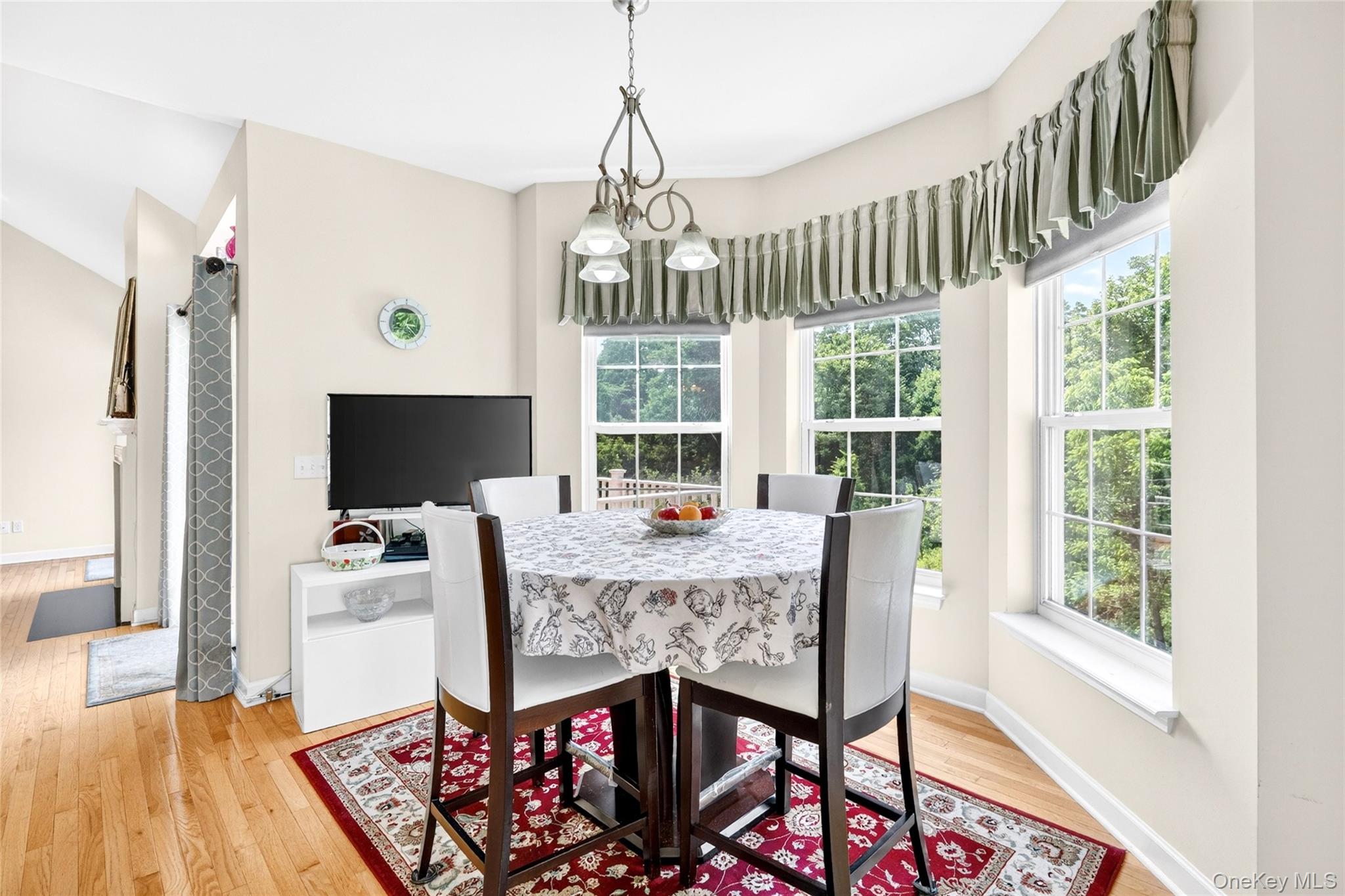 19 Ash Road – For Sale photo 7