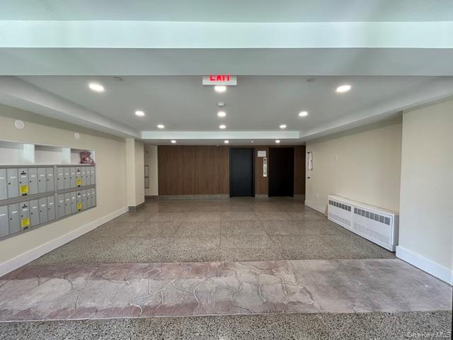 671 Bronx River Road, Unit 6G photo 2