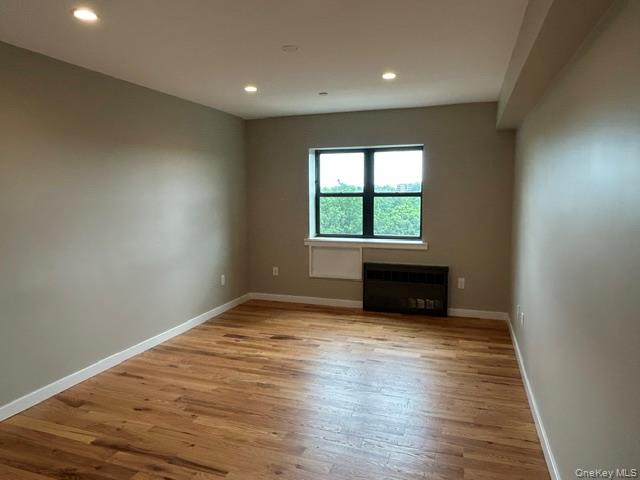 671 Bronx River Road, Unit 6G photo 6