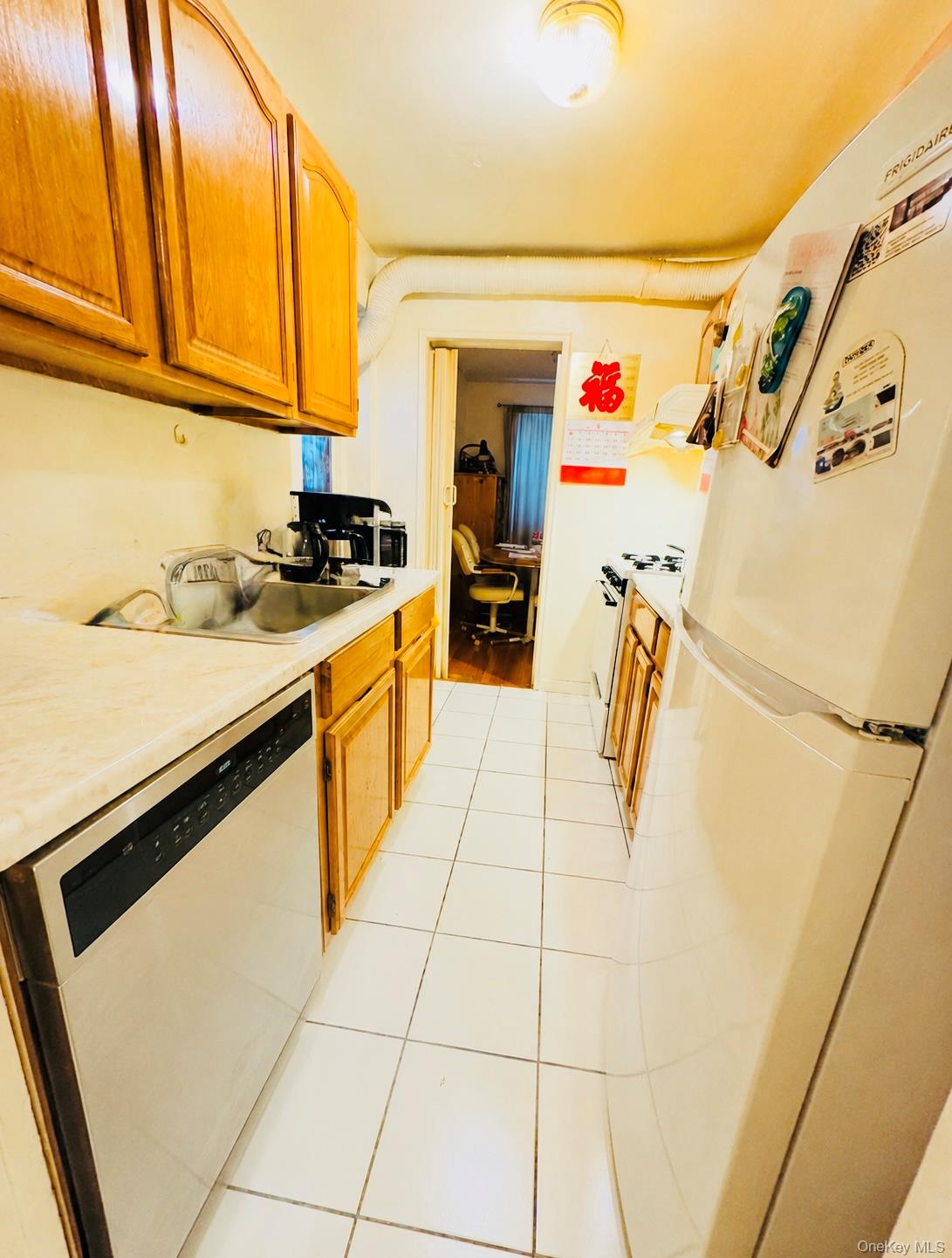 118-60 Metropolitan Avenue, Unit 1J photo 14