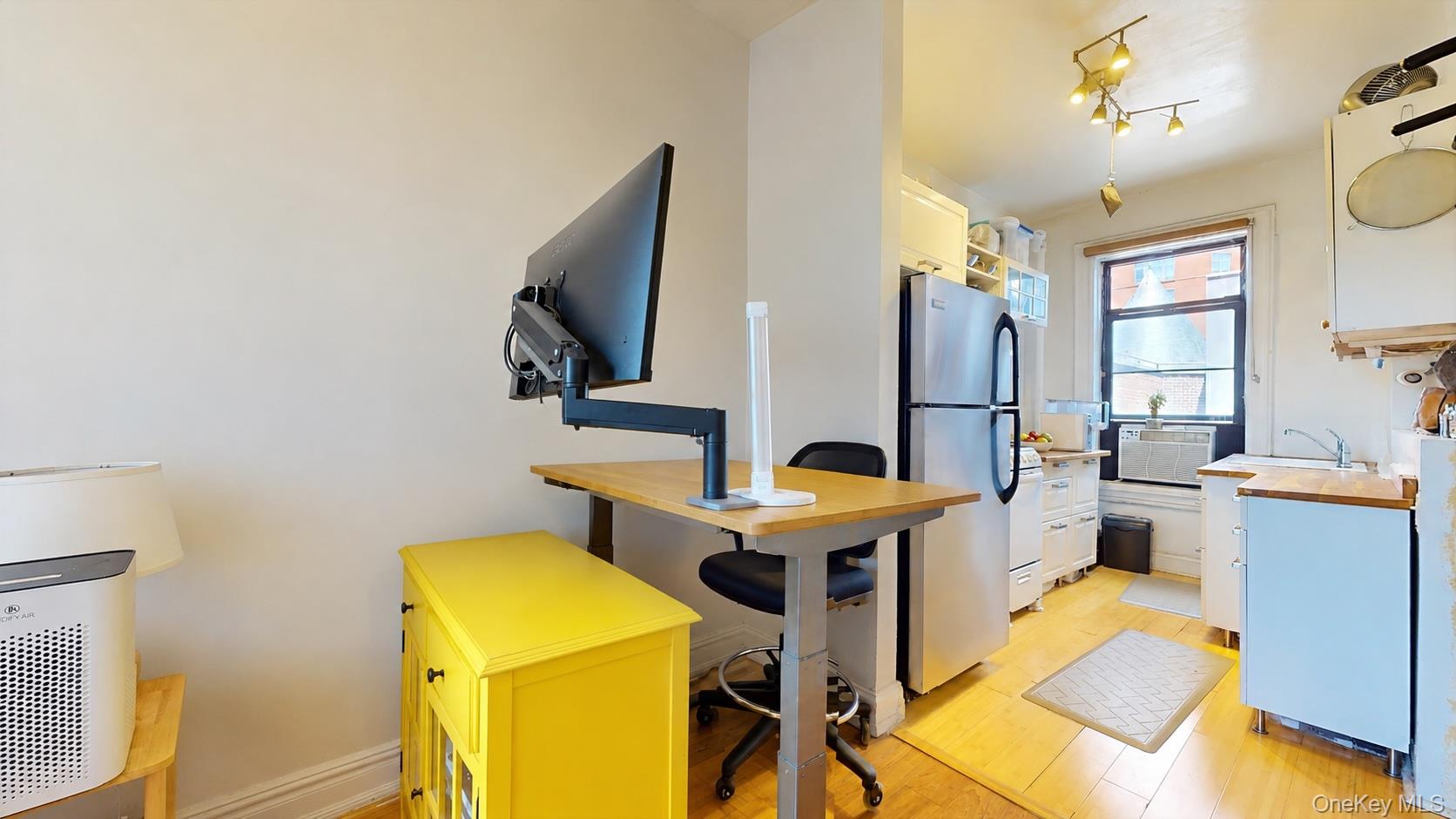 4-6 W 105th Street, Unit 6A photo 28