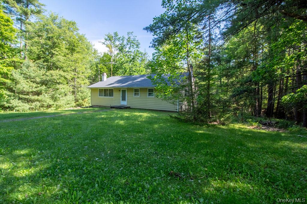 810 Ulster Heights Road – For Sale photo 2