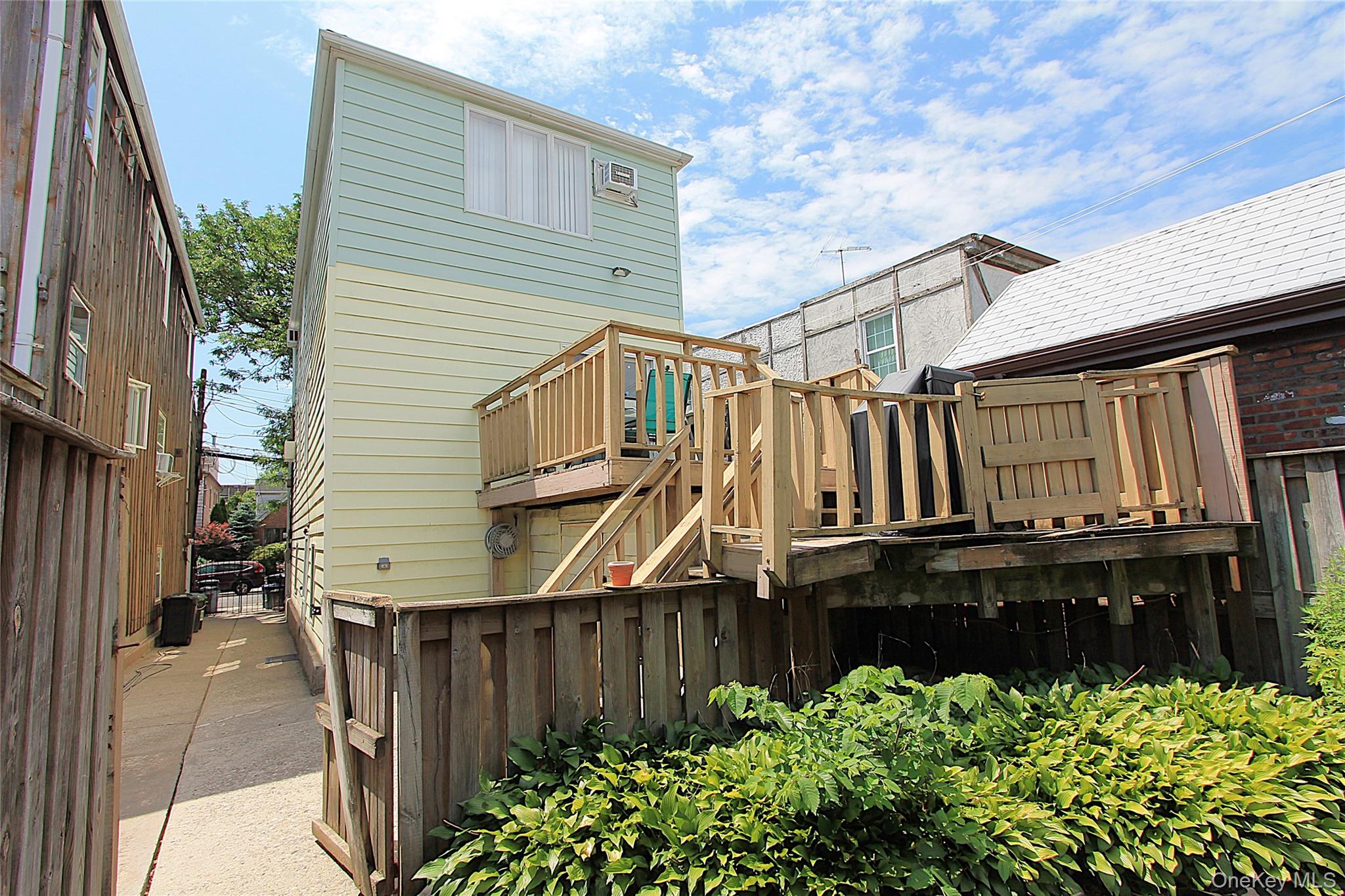 72-19 66th Road – For Sale photo 21