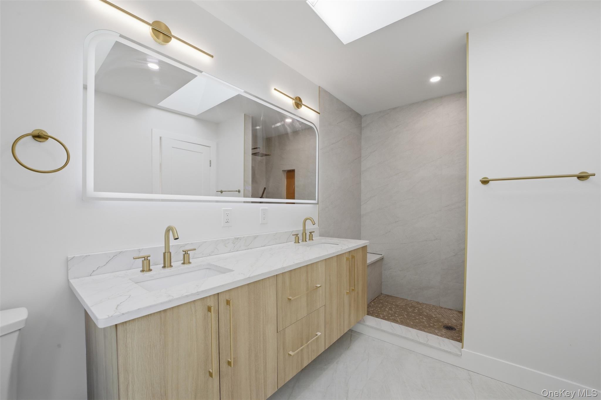 42 Euclid Avenue – For Sale photo 15