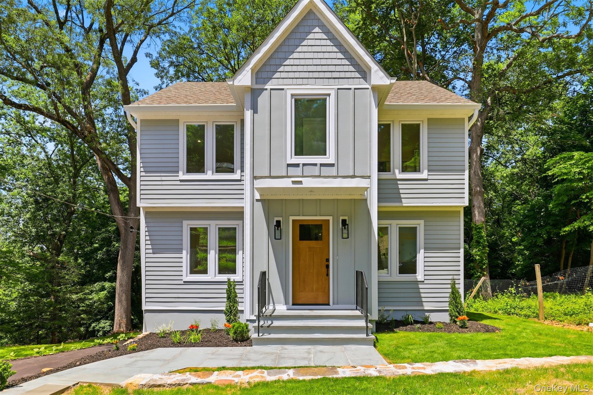 42 Euclid Avenue – For Sale