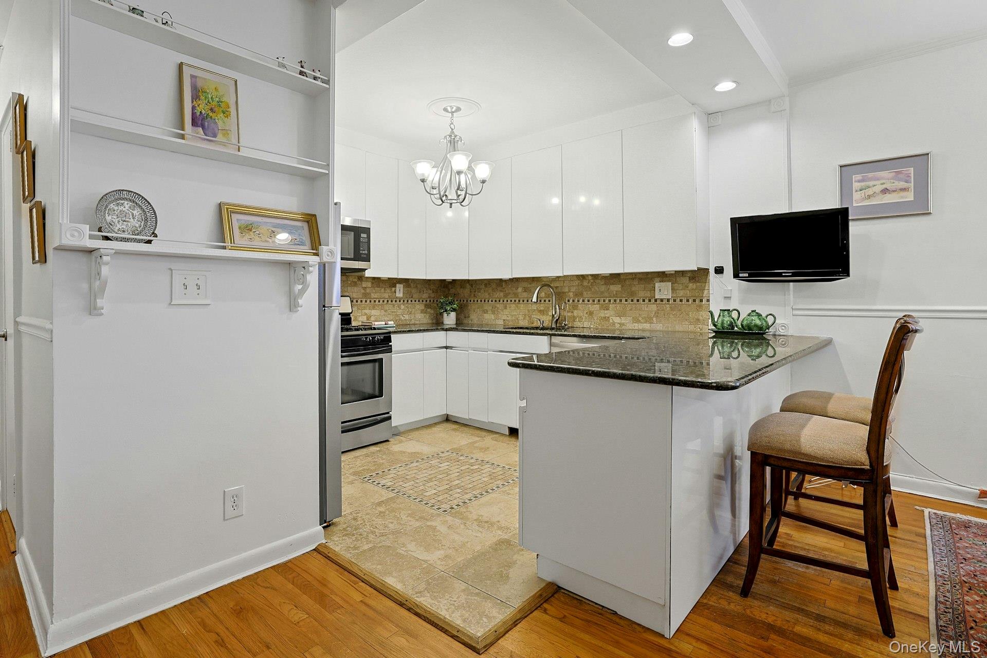 1255 North Avenue, Unit B-4j photo 5