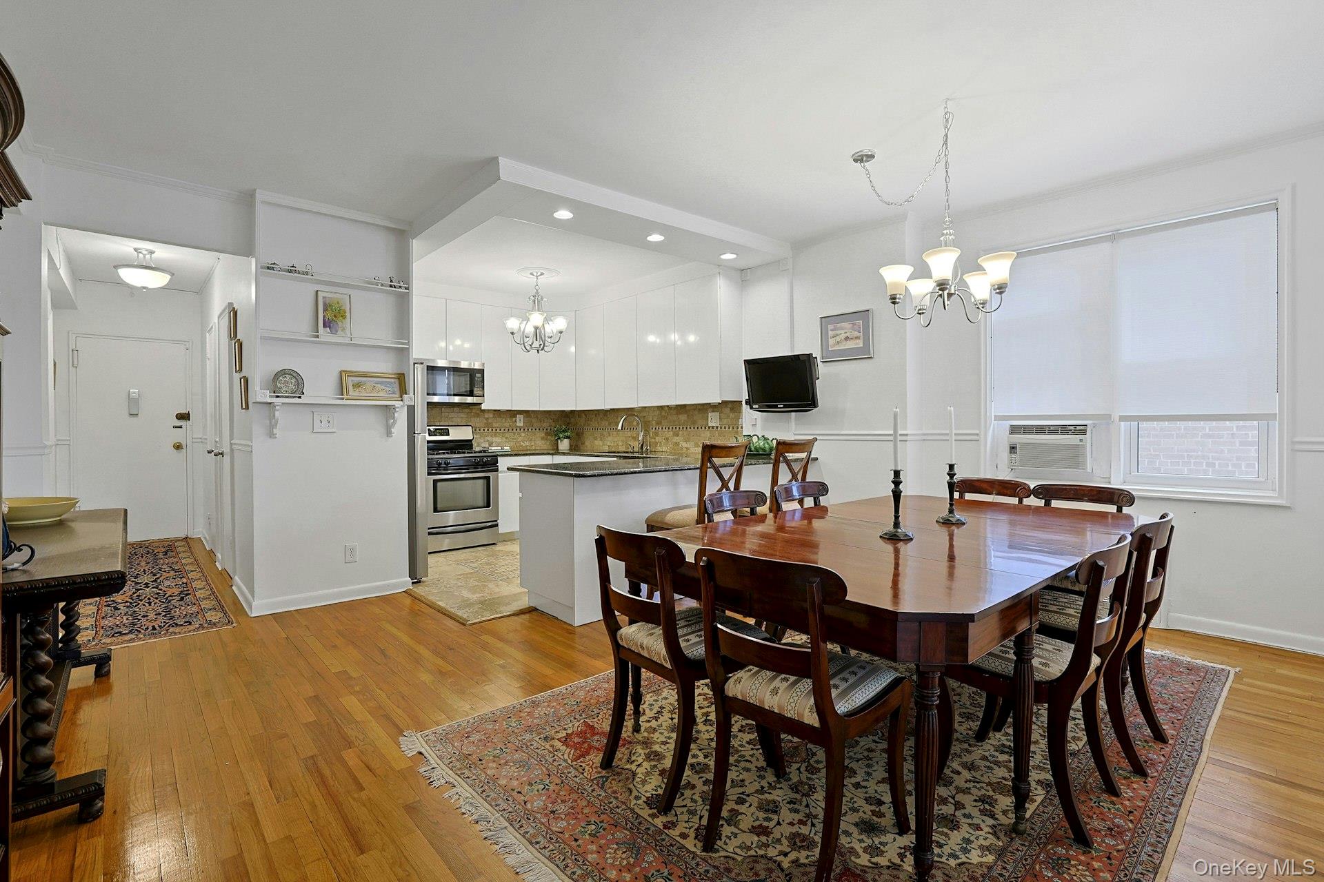 1255 North Avenue, Unit B-4j photo 3