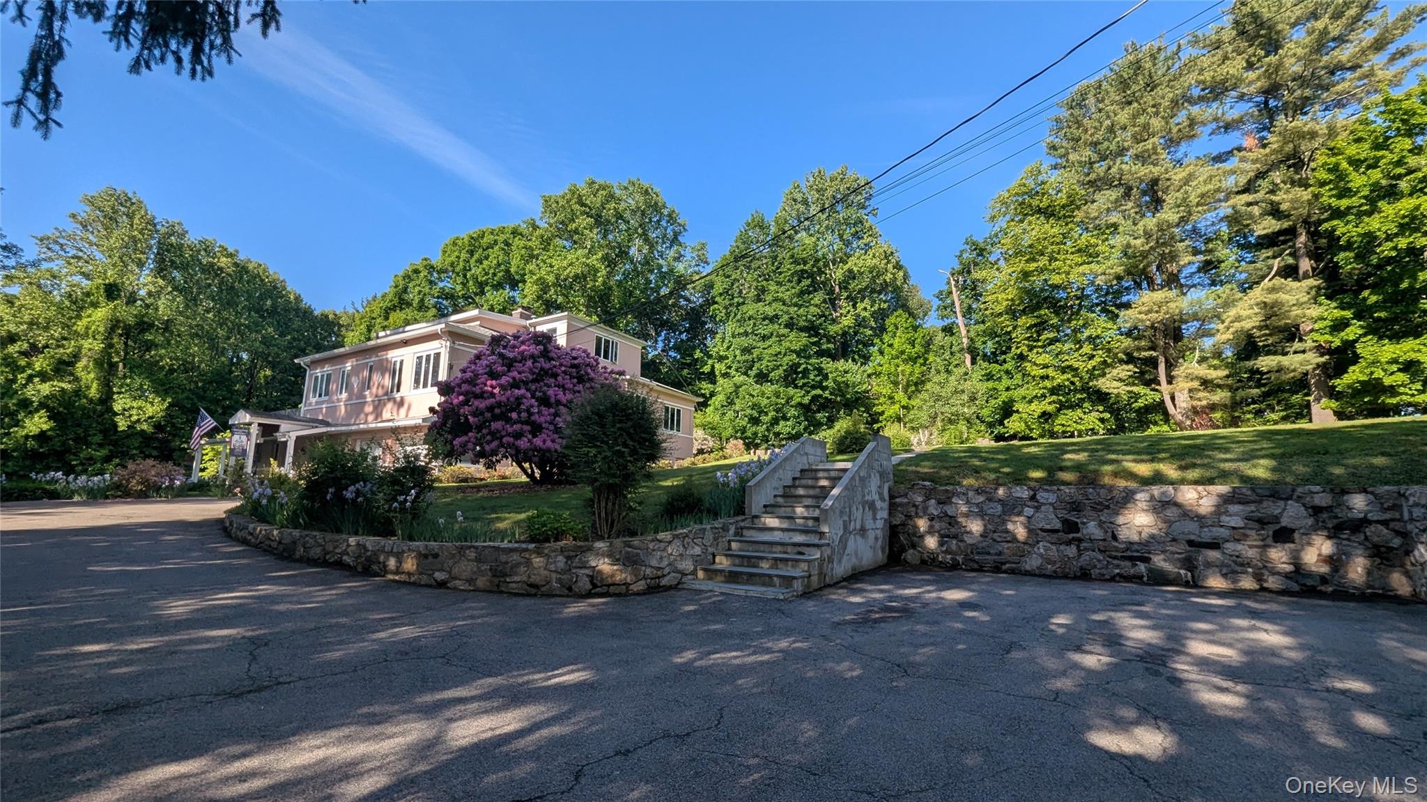 11 Dyckman Drive – For Sale photo 8