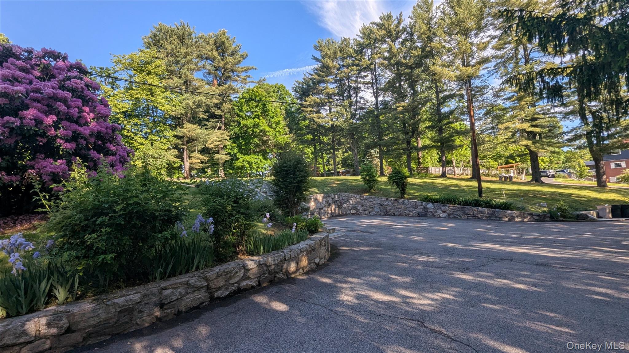 11 Dyckman Drive – For Sale photo 14
