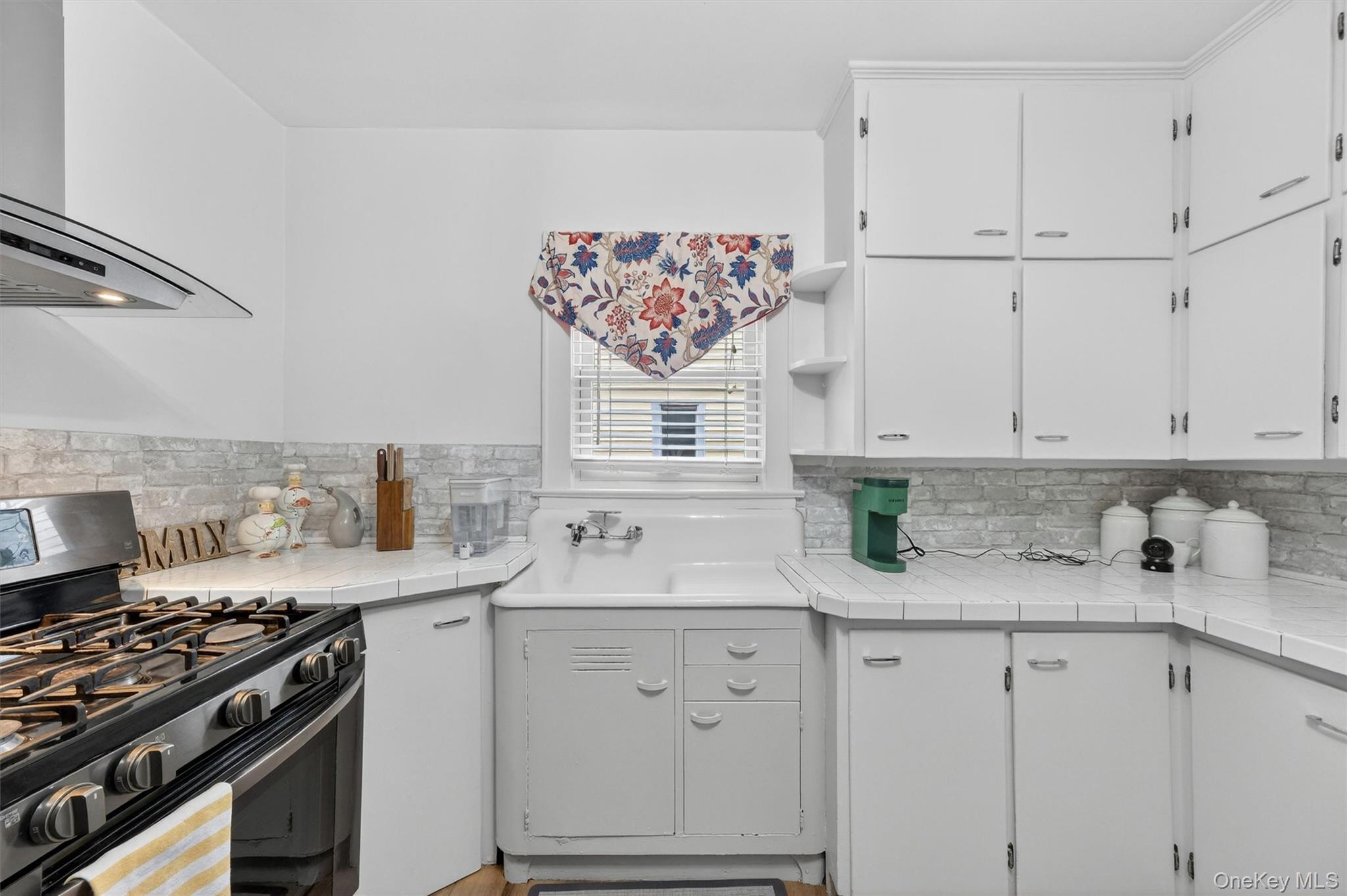 11 Columbia Avenue – For Sale photo 19