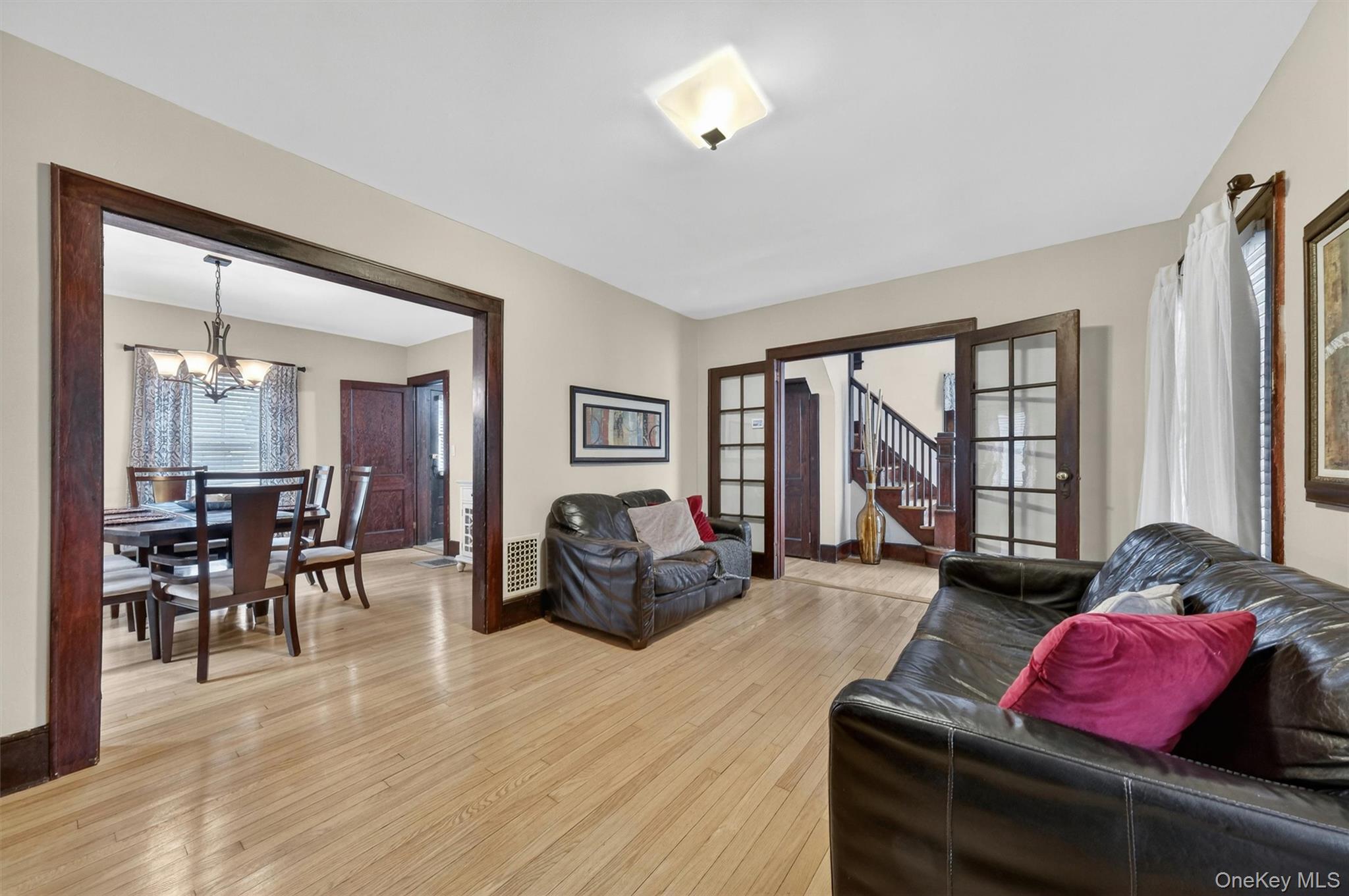 11 Columbia Avenue – For Sale photo 11