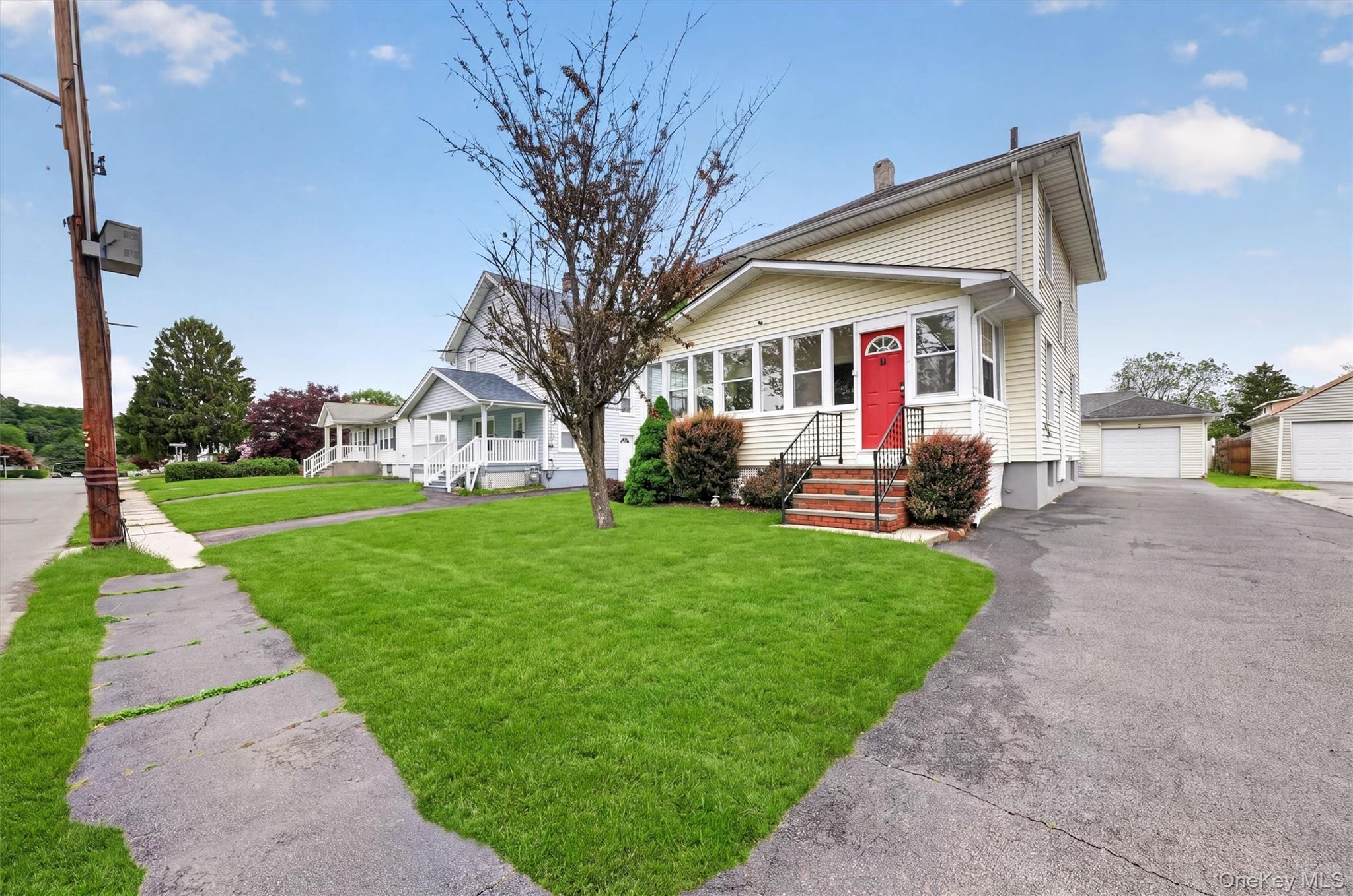 11 Columbia Avenue – For Sale photo 4