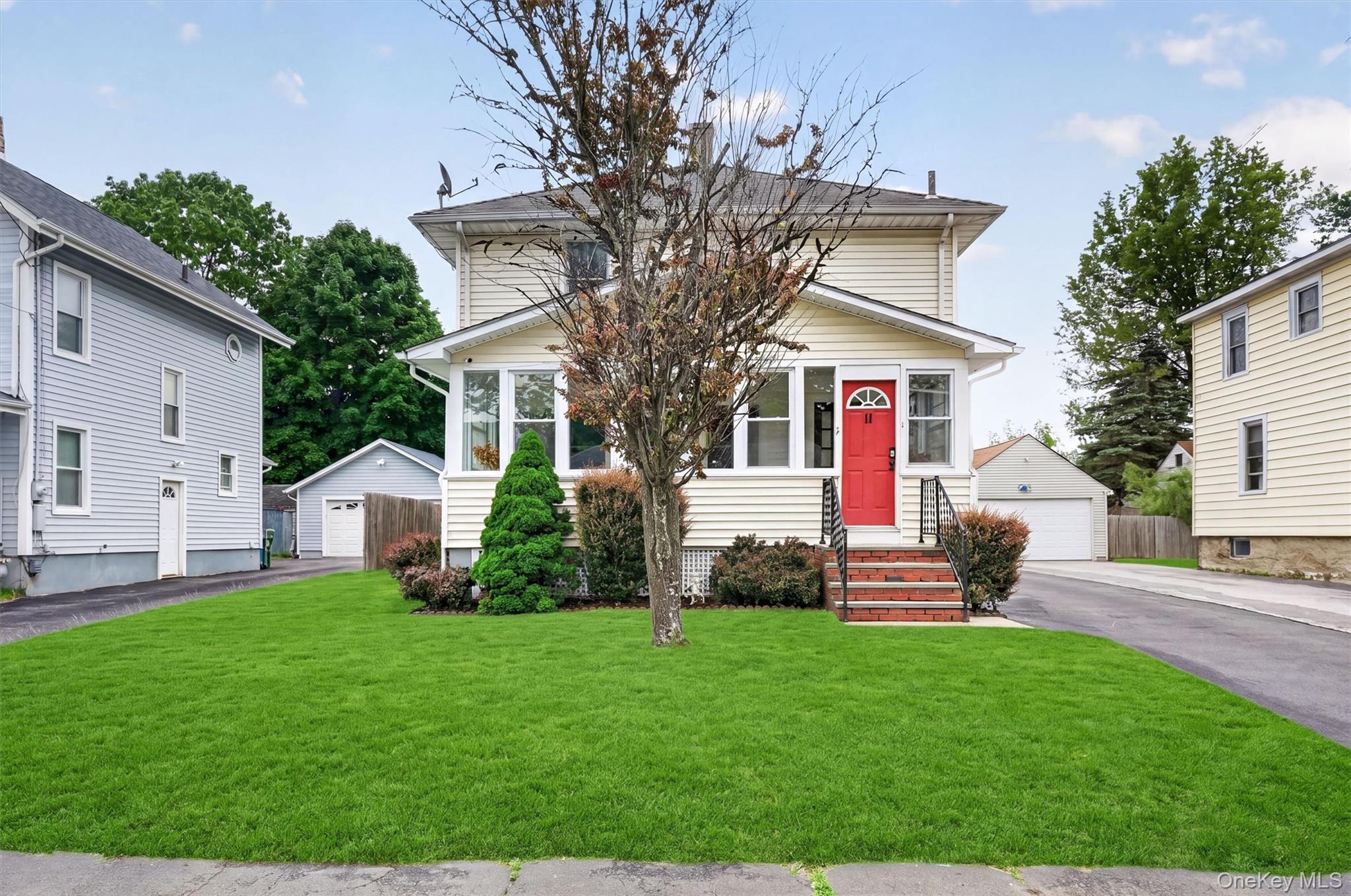 11 Columbia Avenue – For Sale photo 5