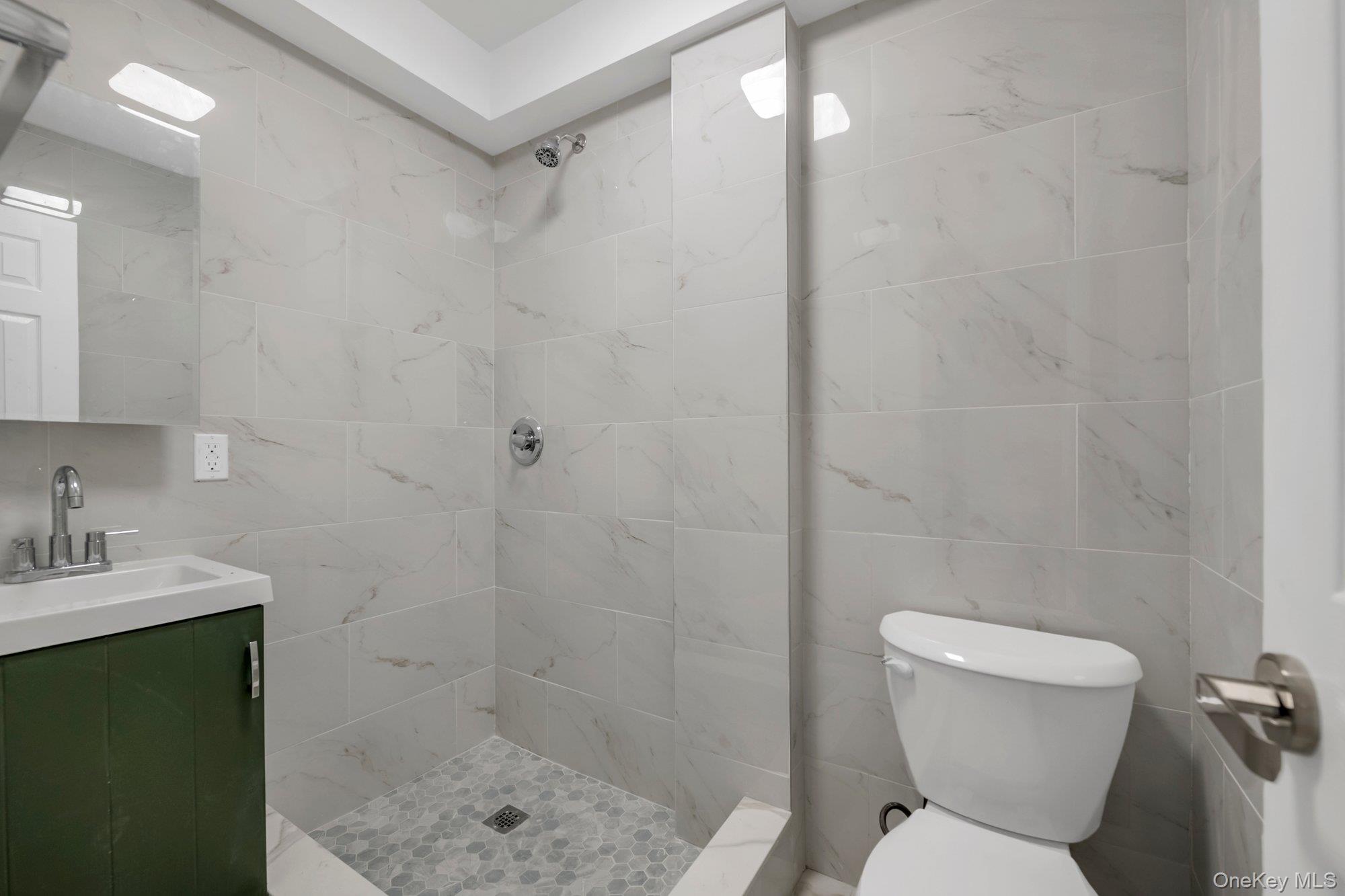 2114 Lacombe Avenue – For Sale photo 8