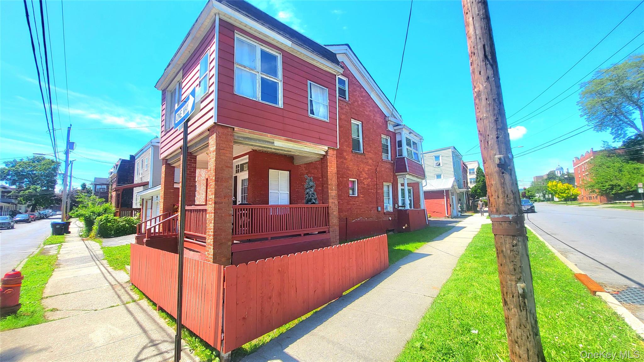 48 Conklin Street – For Sale photo 4