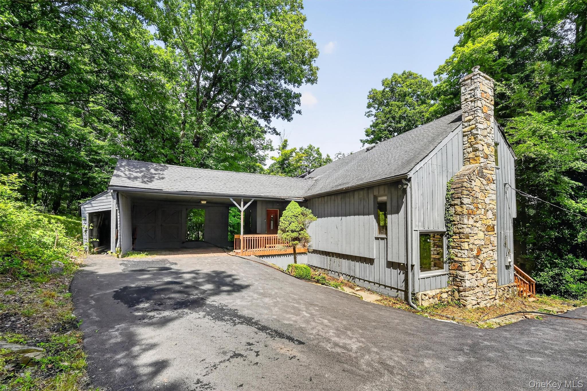 1199 Mombasha Road – For Sale