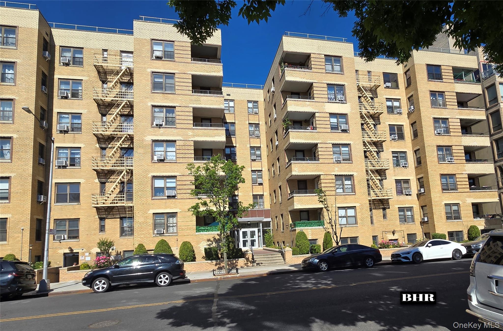 150 W End Avenue, Unit 3E