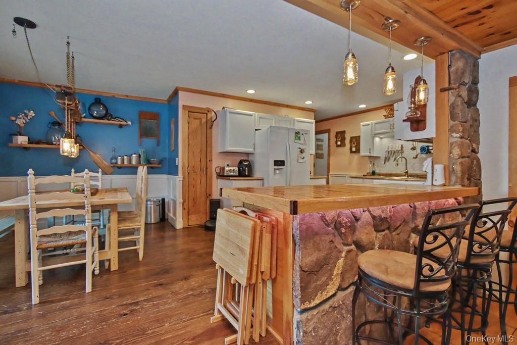 105 Cold Spring Road – For Sale photo 9