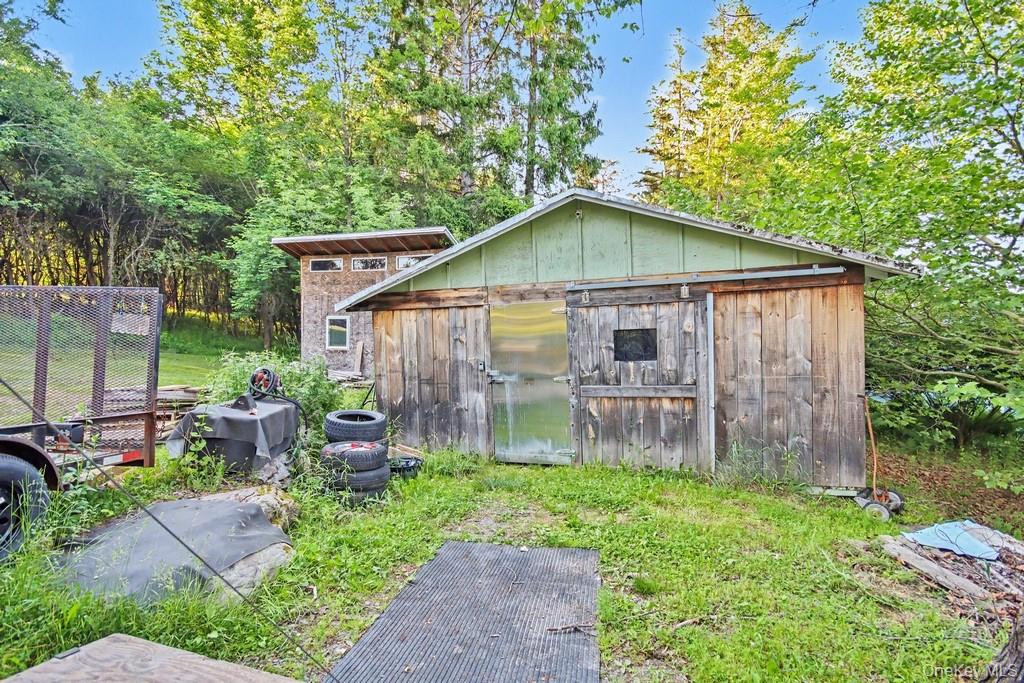 105 Cold Spring Road – For Sale photo 35
