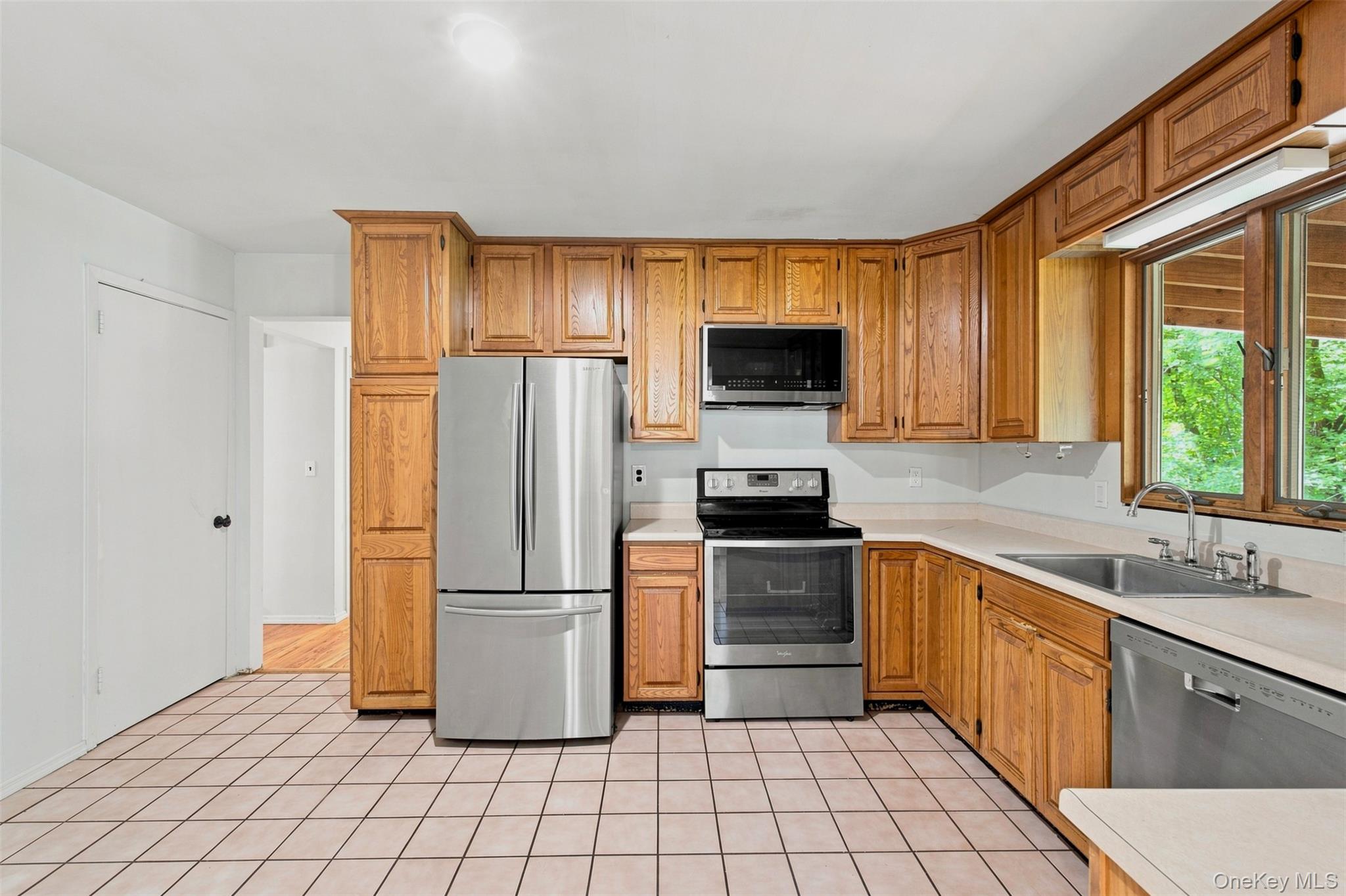 43 Tanya Lane – For Sale photo 32