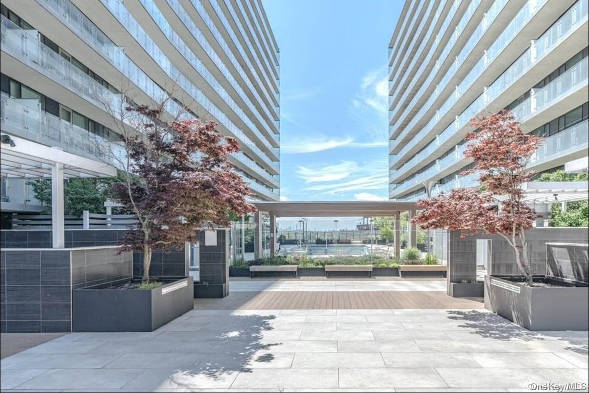 131-05 40 Road, Unit 16J photo 19