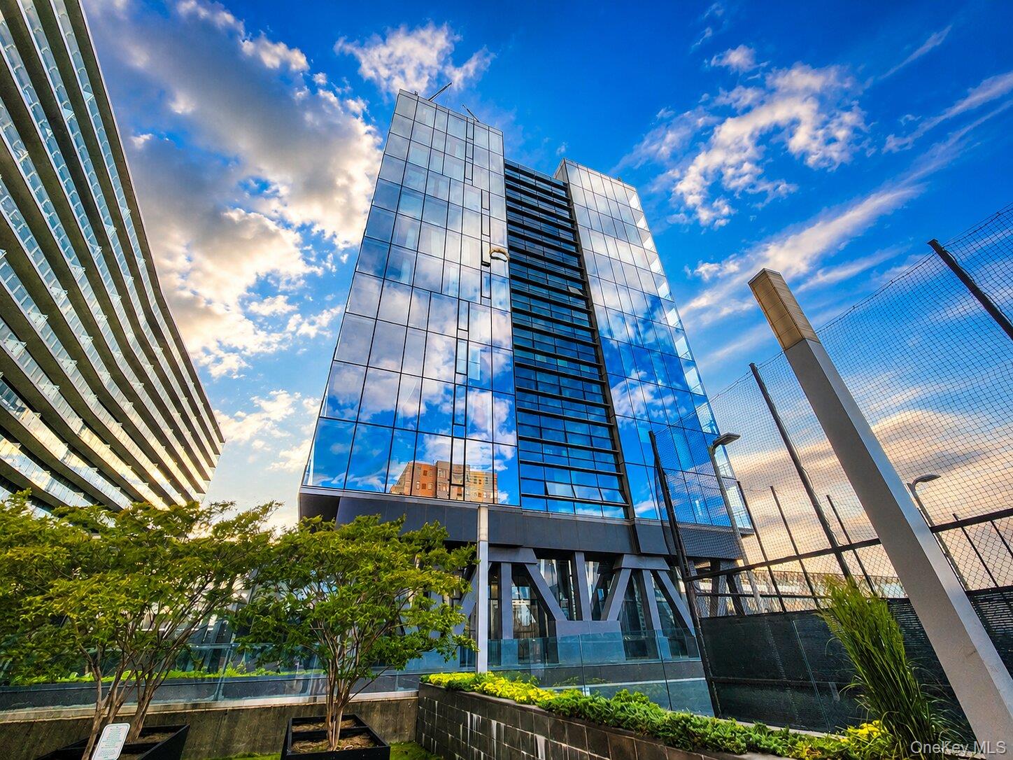 131-05 40 Road, Unit 16J
