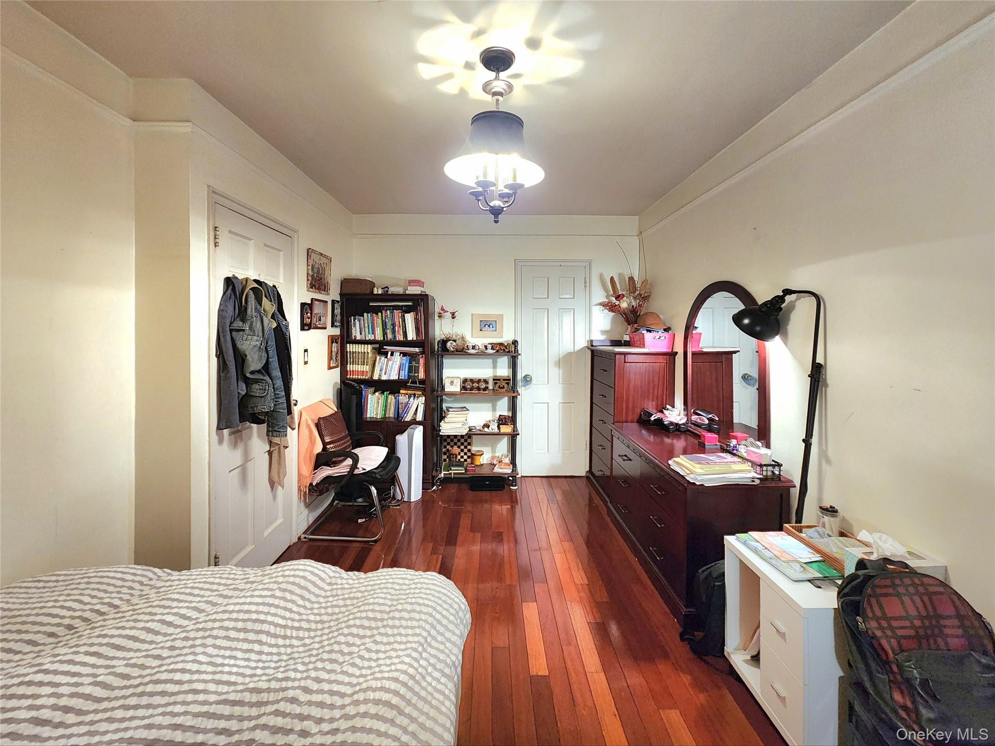 143-07 Sanford Avenue, Unit 1K photo 29