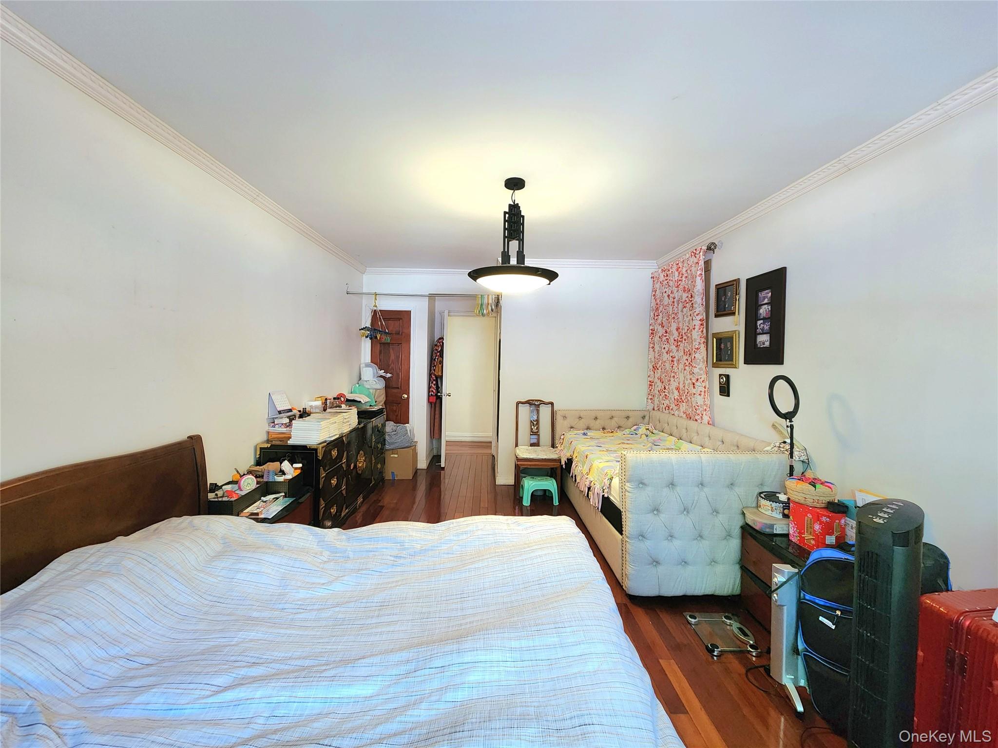 143-07 Sanford Avenue, Unit 1K photo 10