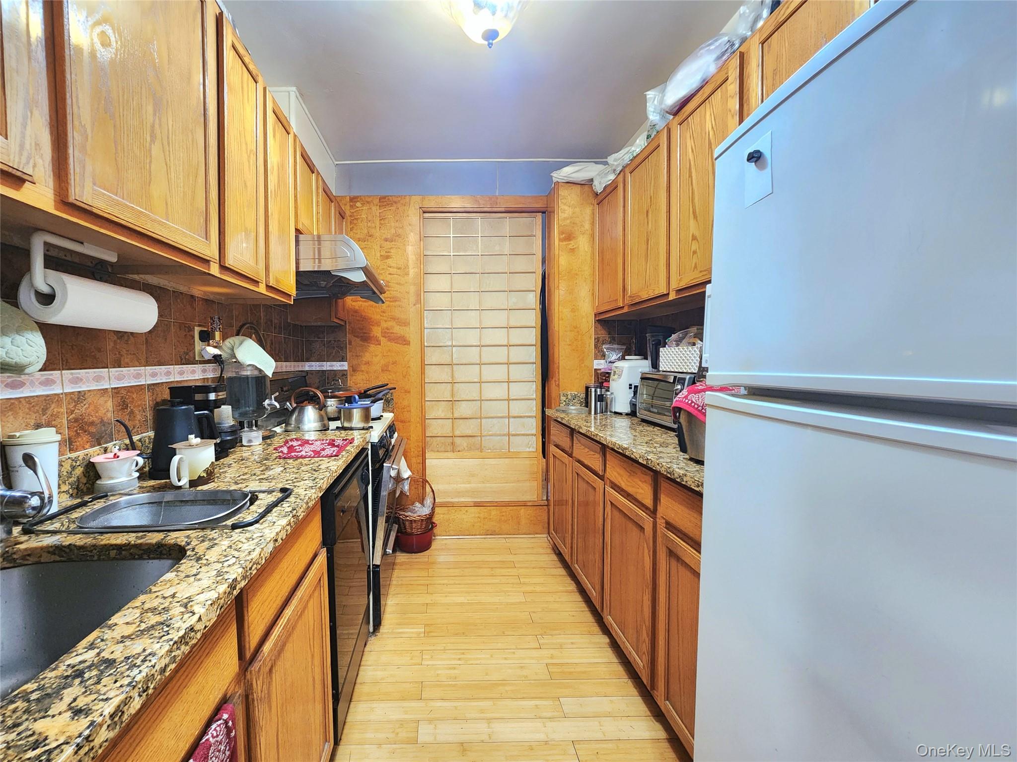 143-07 Sanford Avenue, Unit 1K photo 13