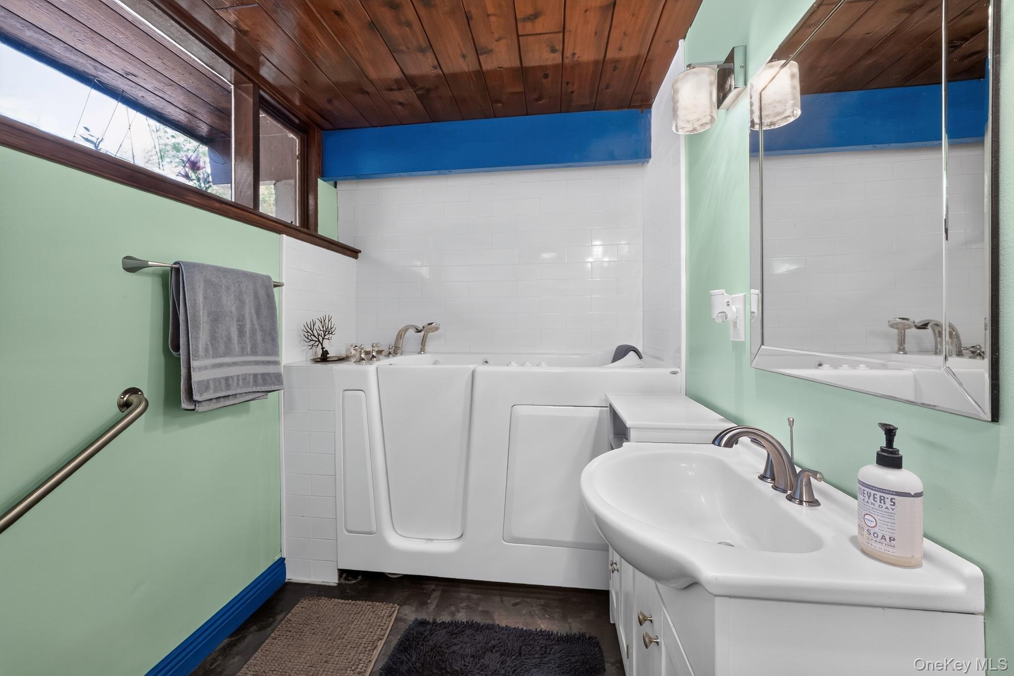 424 Laroe Road – For Sale photo 21