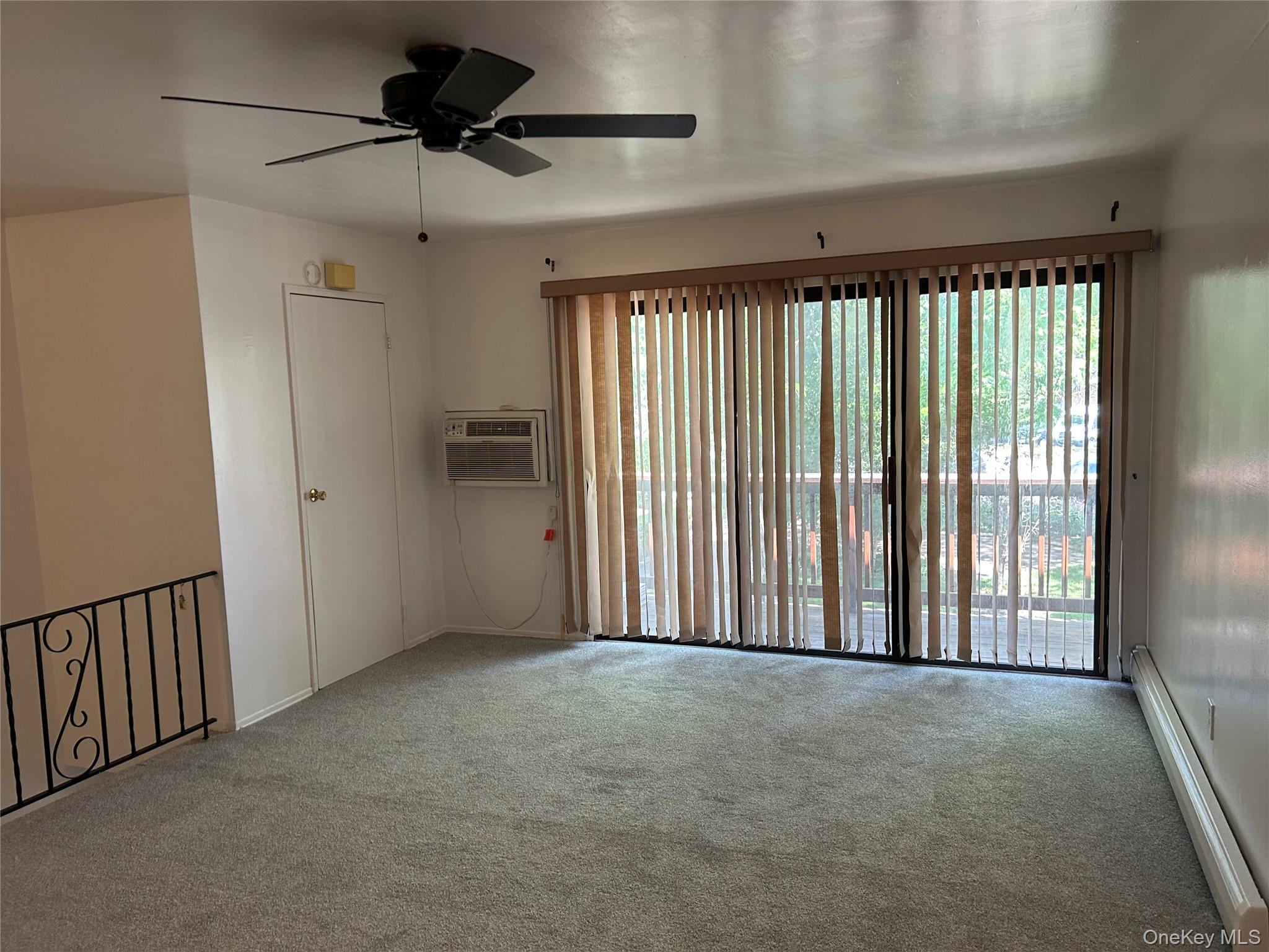 284 Sneden Place W, Unit 284 photo 11